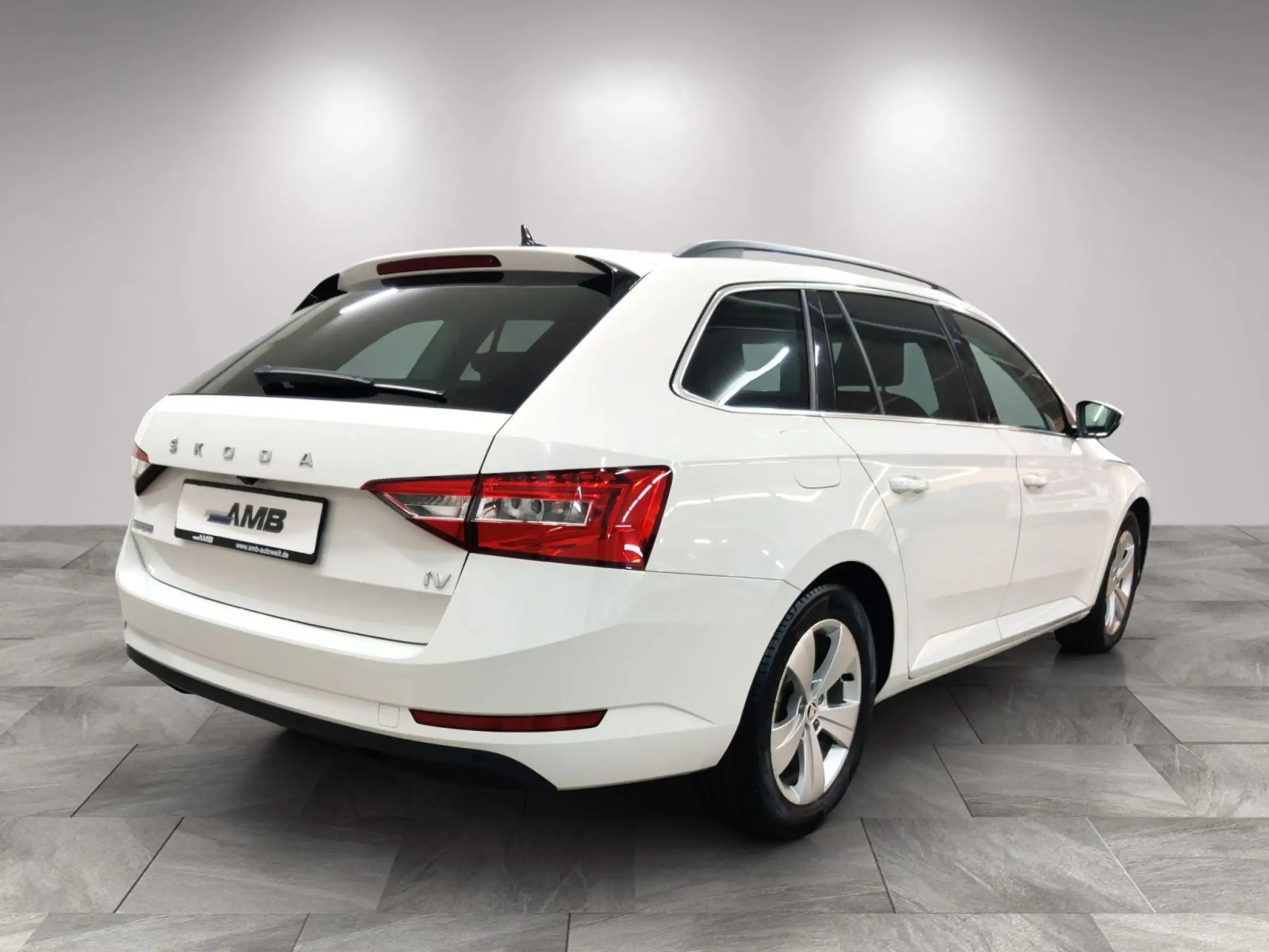 Skoda - Superb