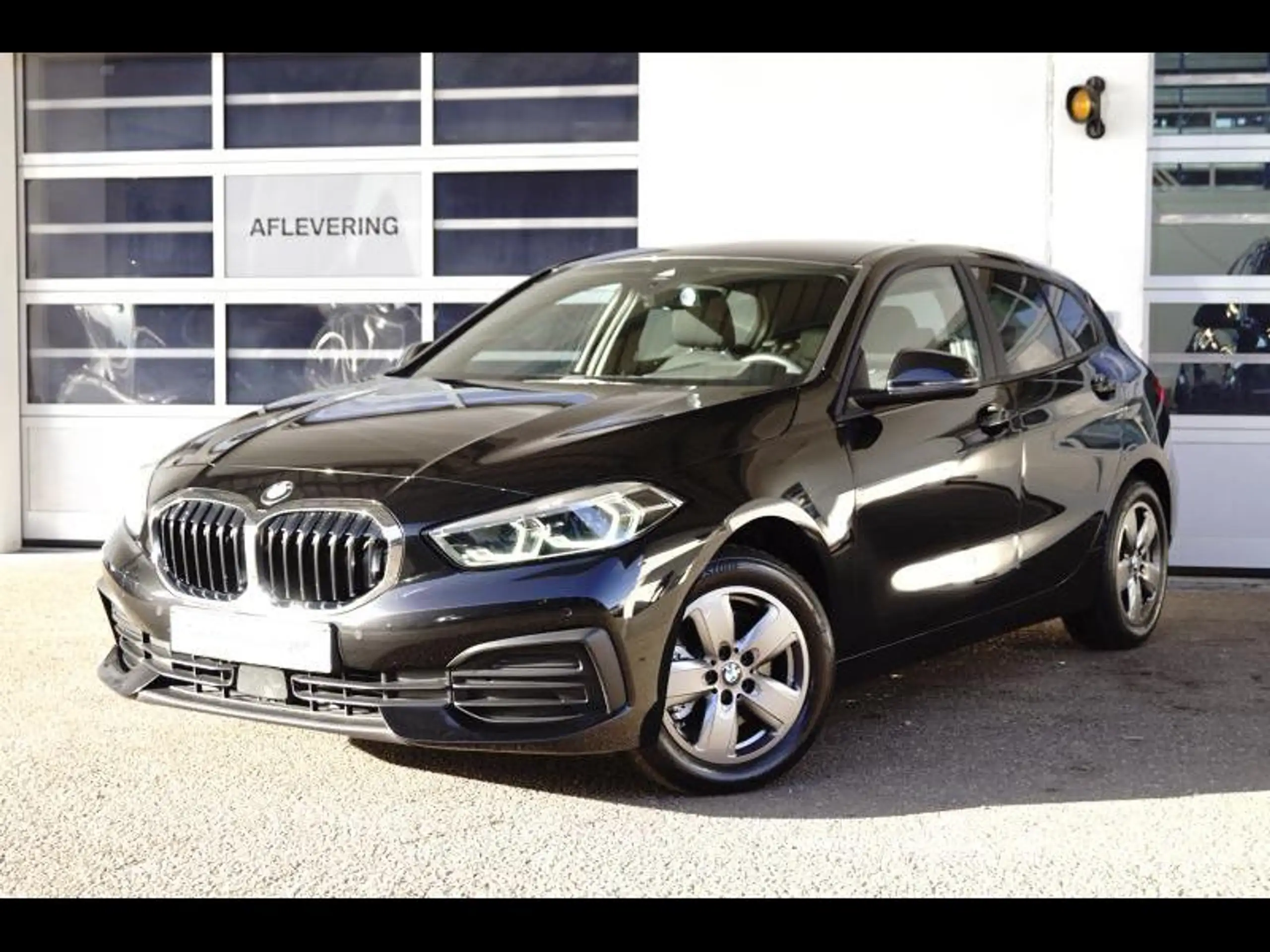 BMW 118 2022