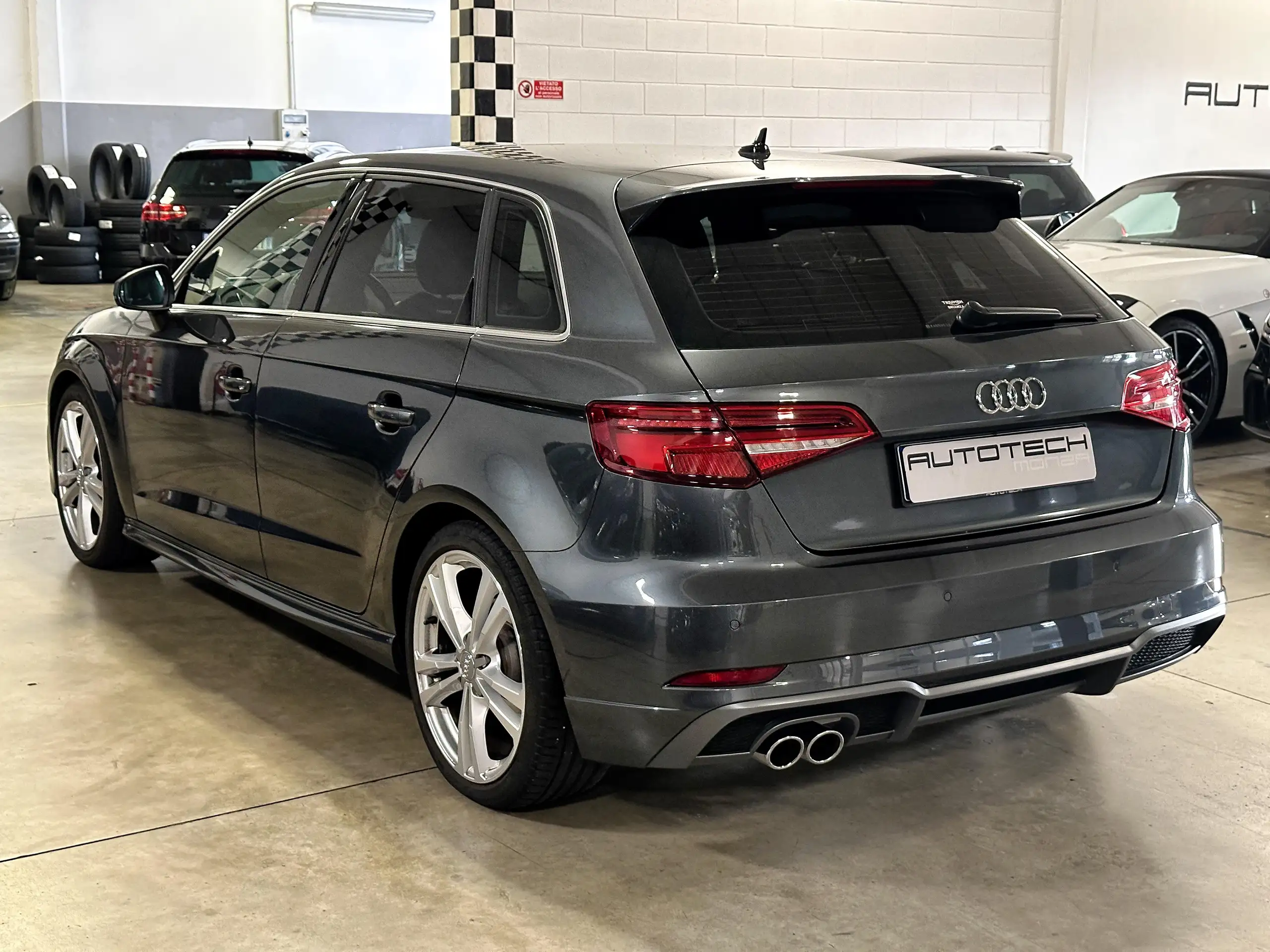 Audi - A3