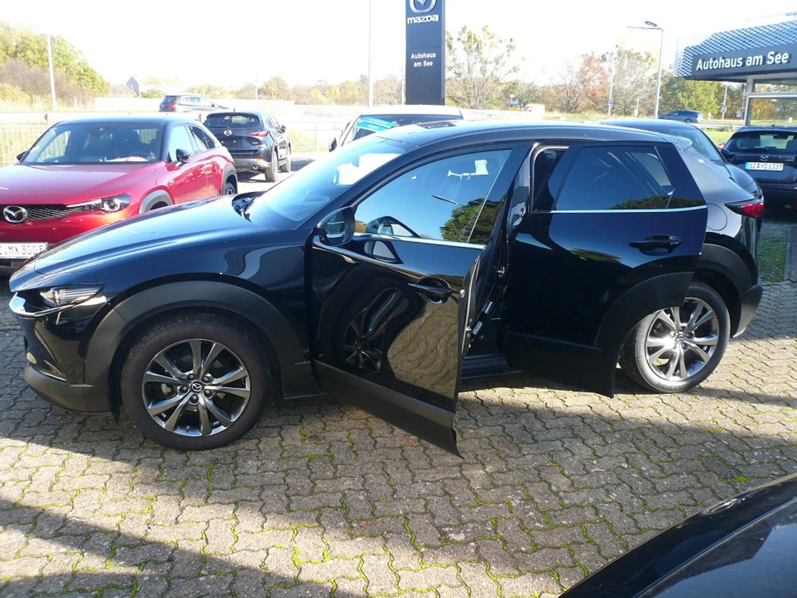 Mazda - CX-30