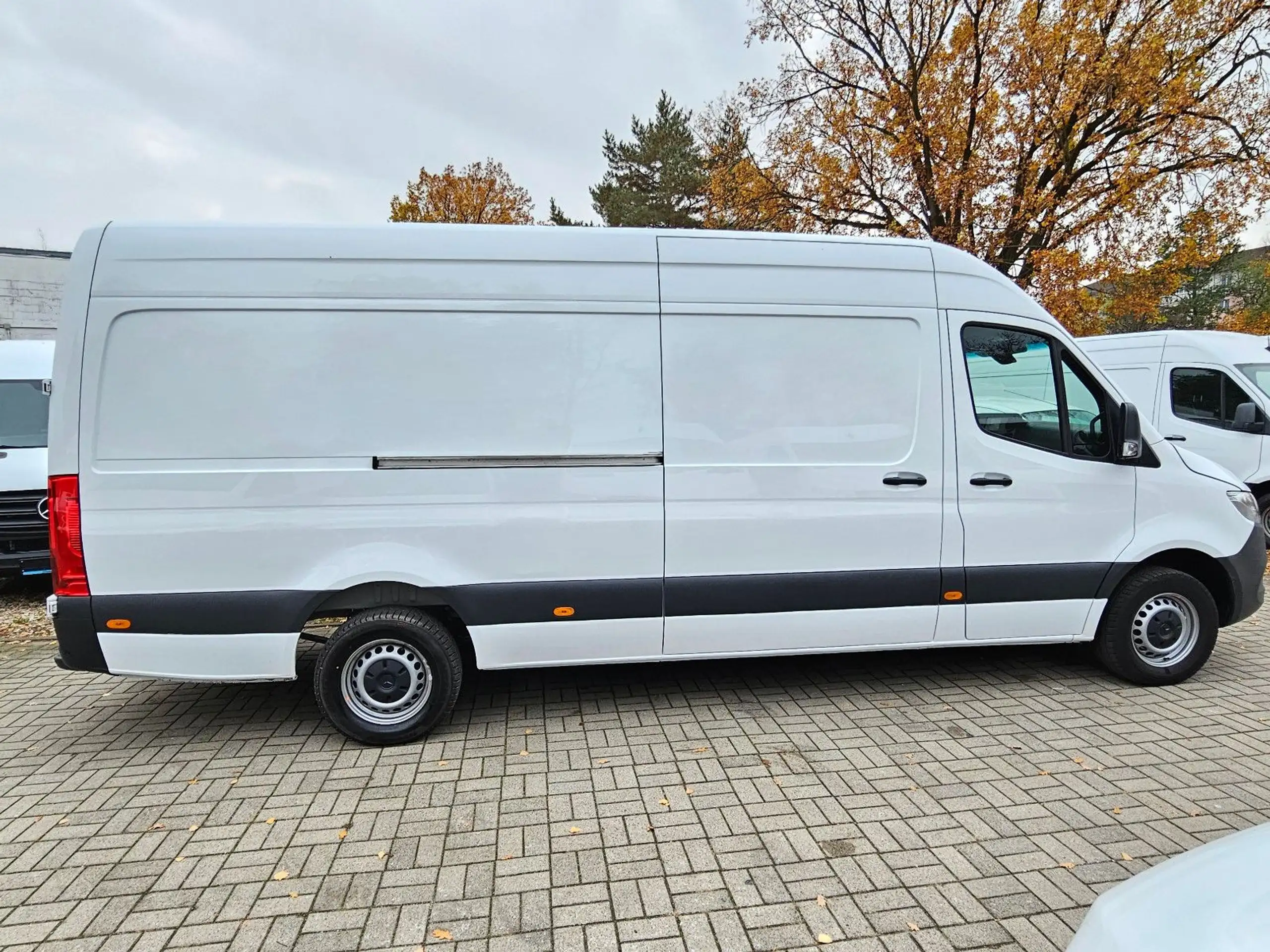 Mercedes-Benz - Sprinter