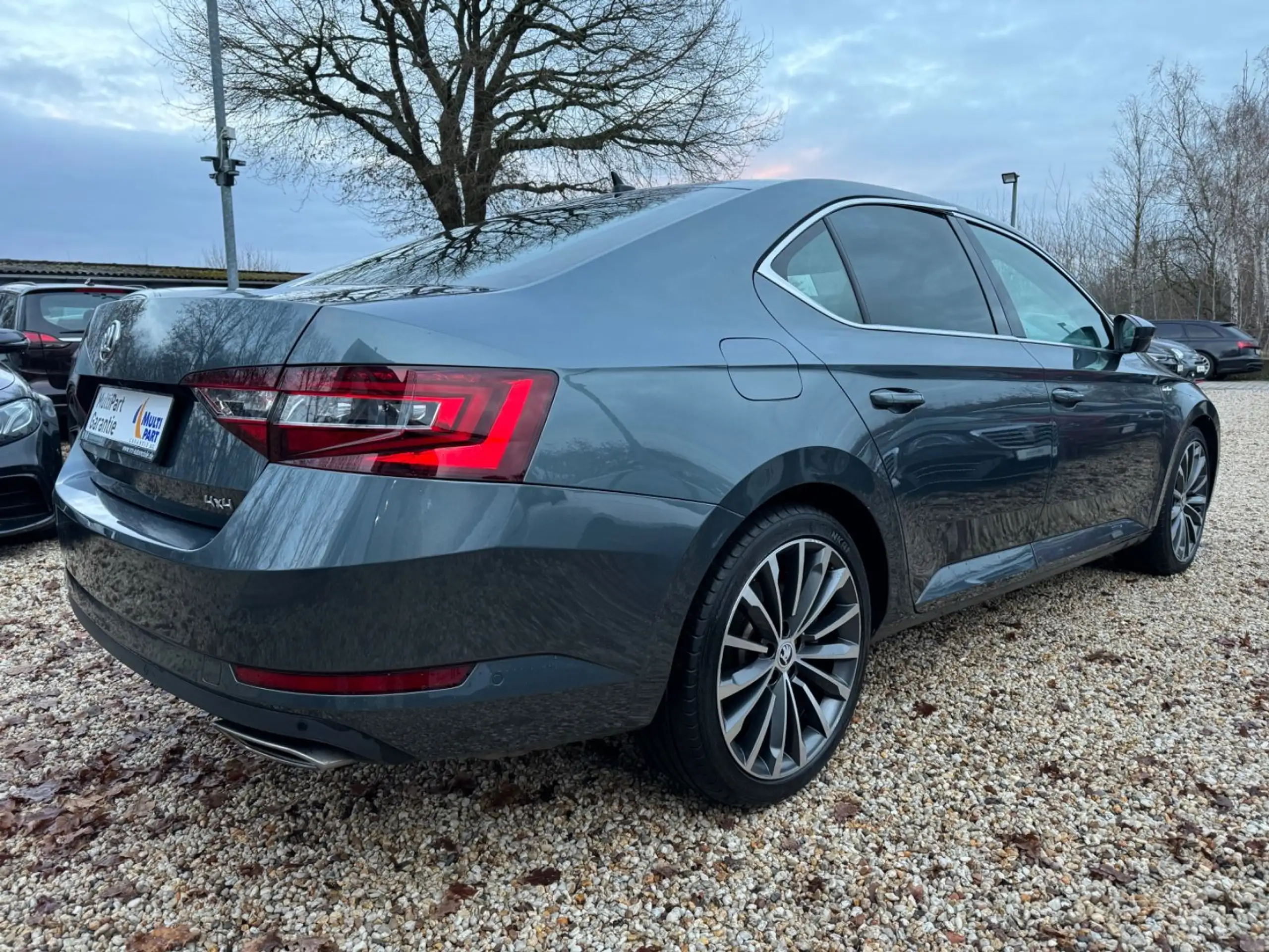 Skoda - Superb