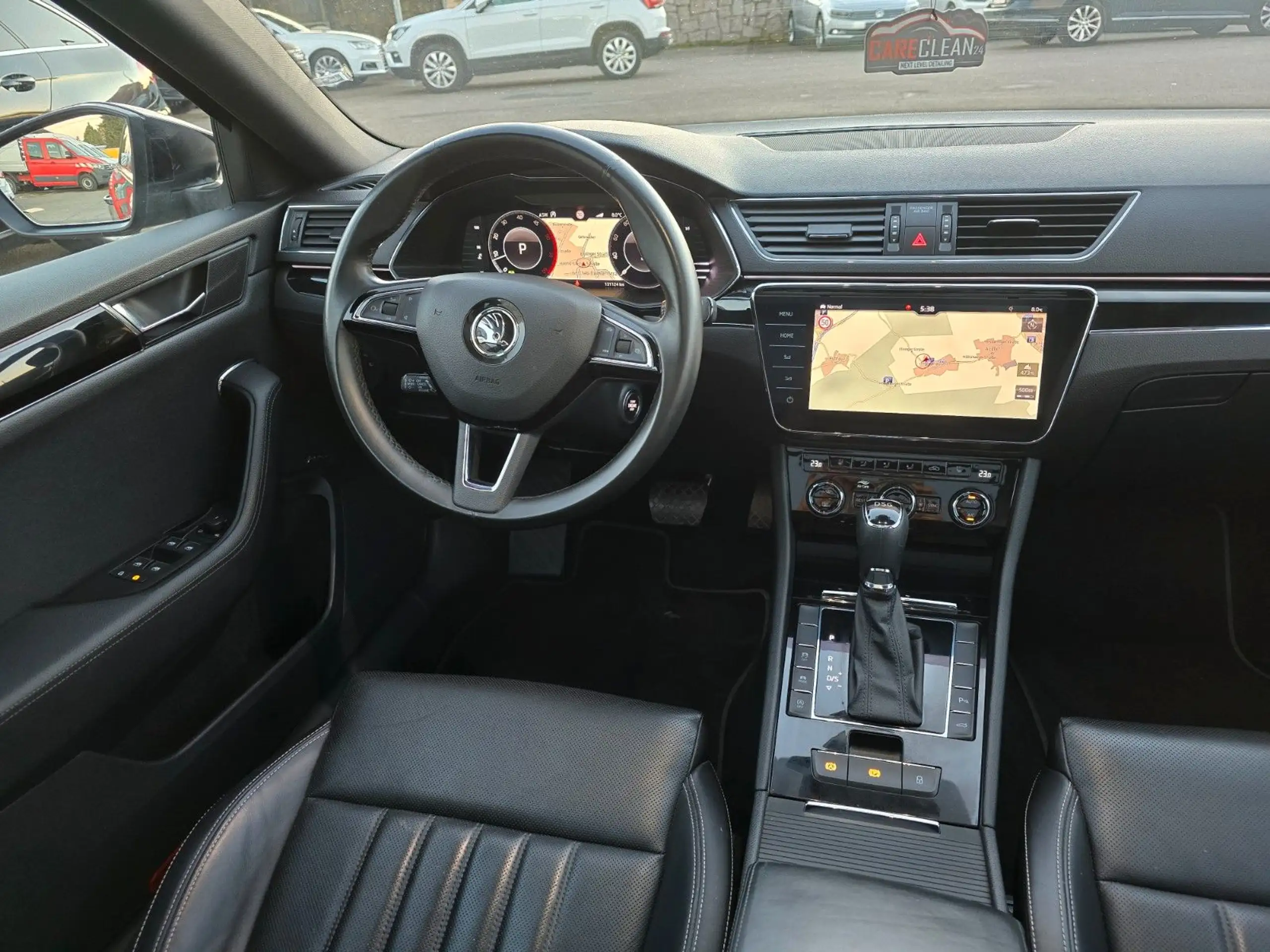 Skoda - Superb