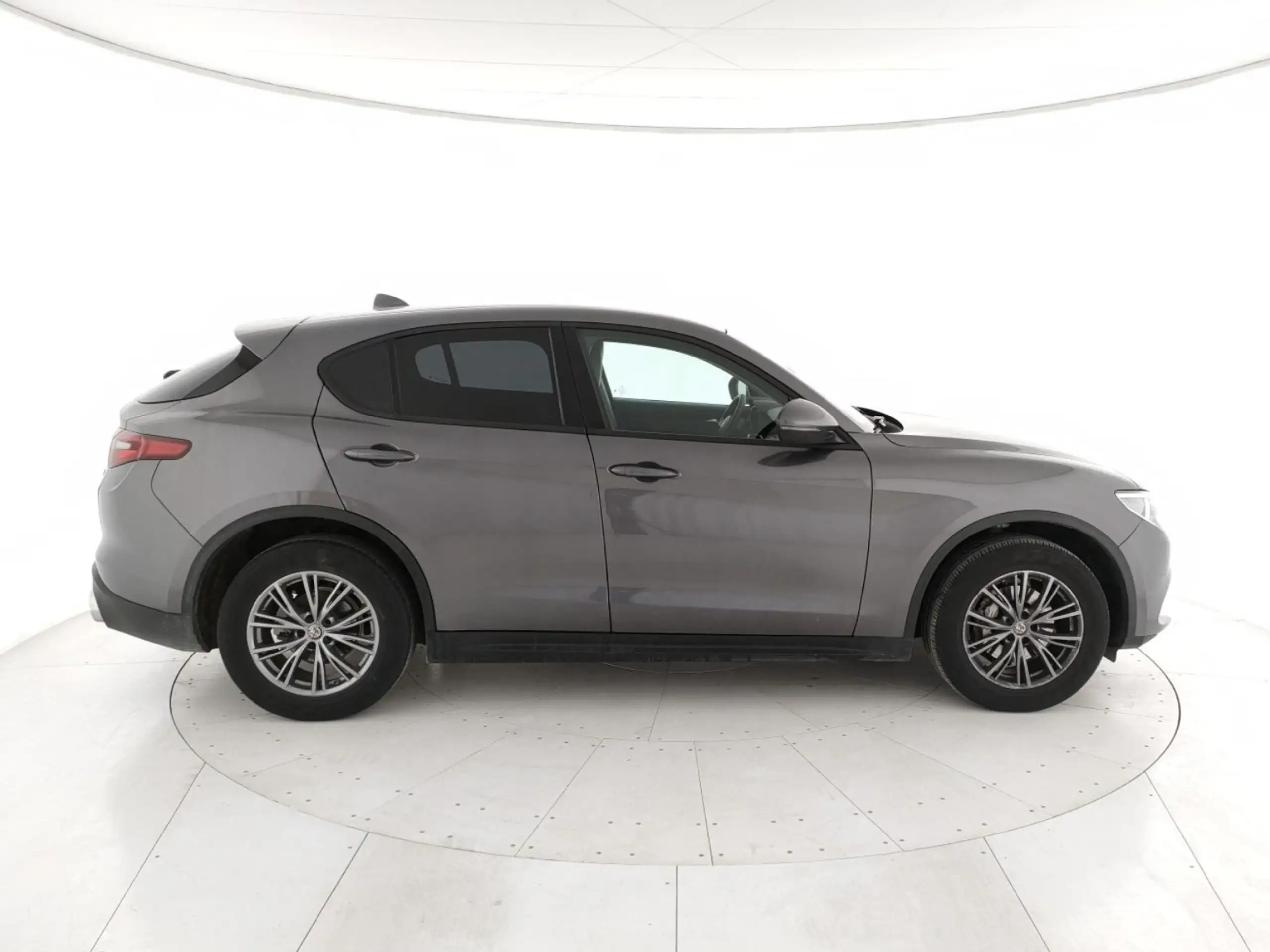 Alfa Romeo - Stelvio