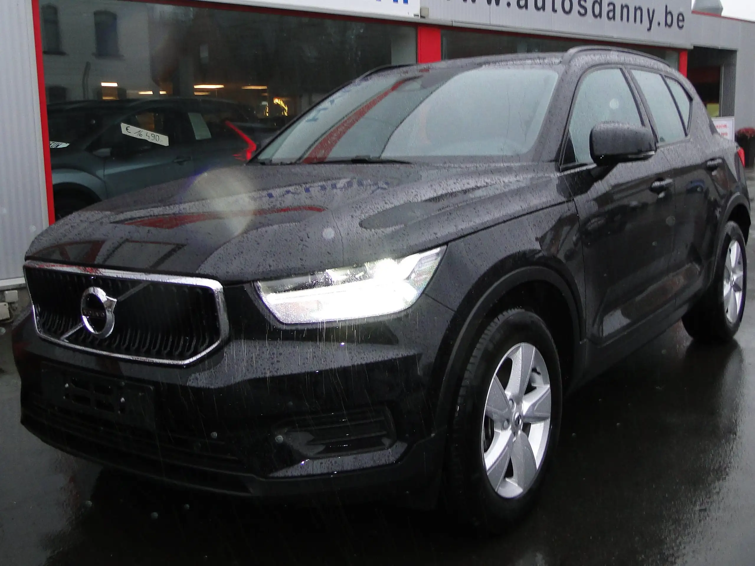 Volvo - XC40