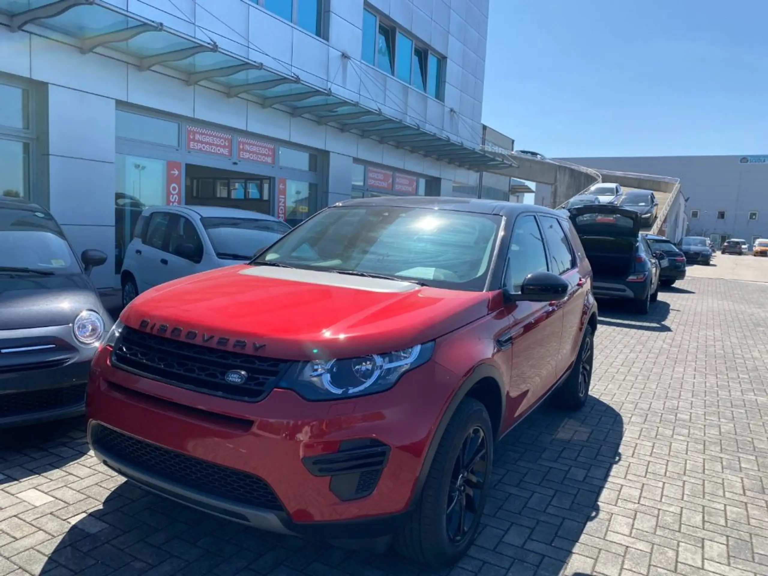 Land Rover - Discovery Sport