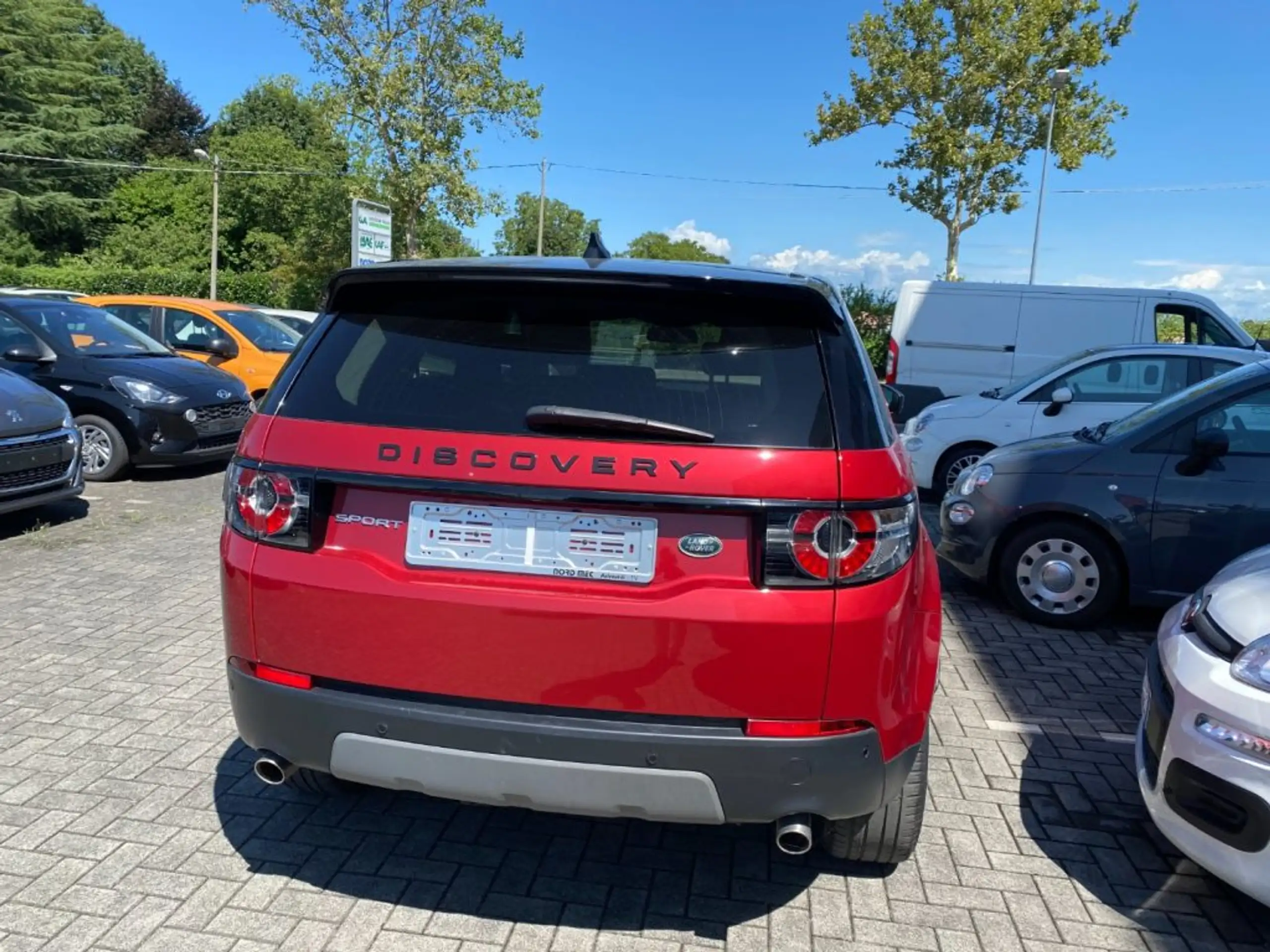 Land Rover - Discovery Sport