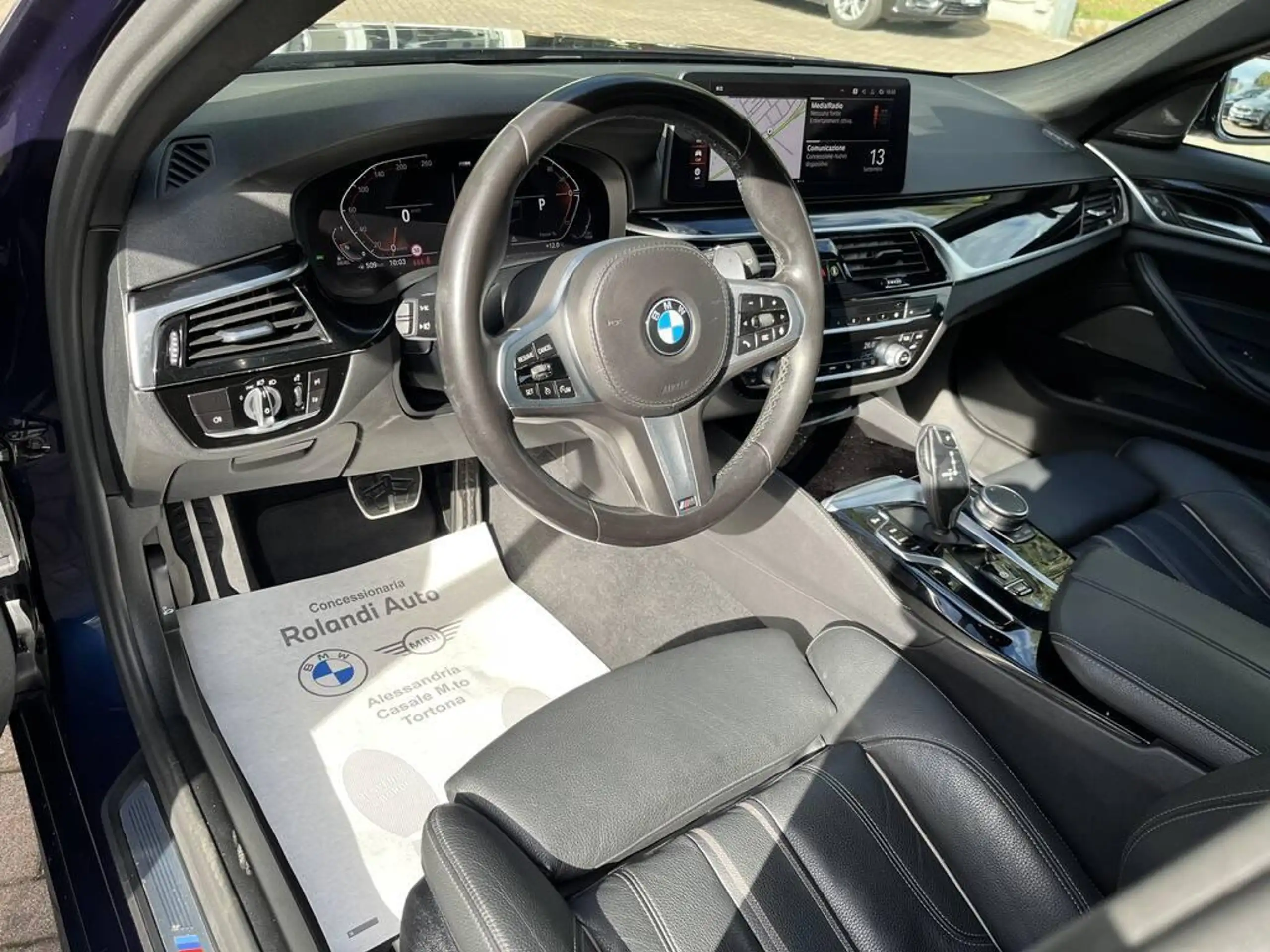 BMW - 530