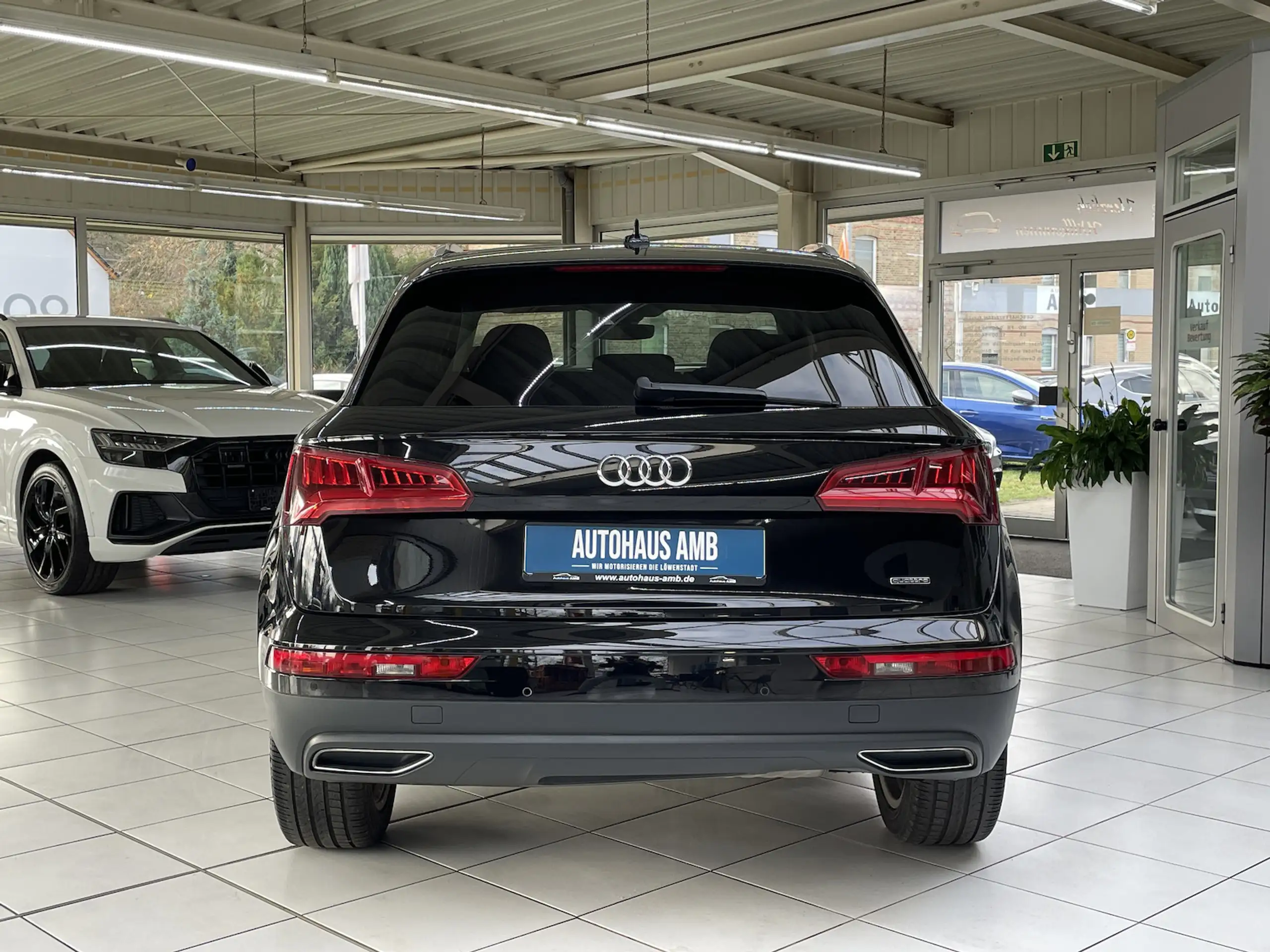 Audi - Q5