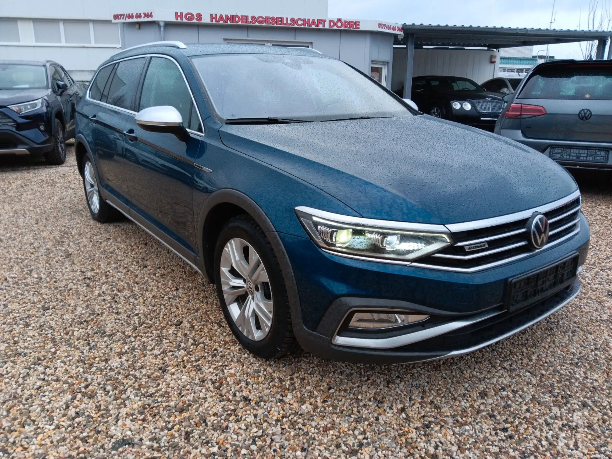 Volkswagen - Passat Variant