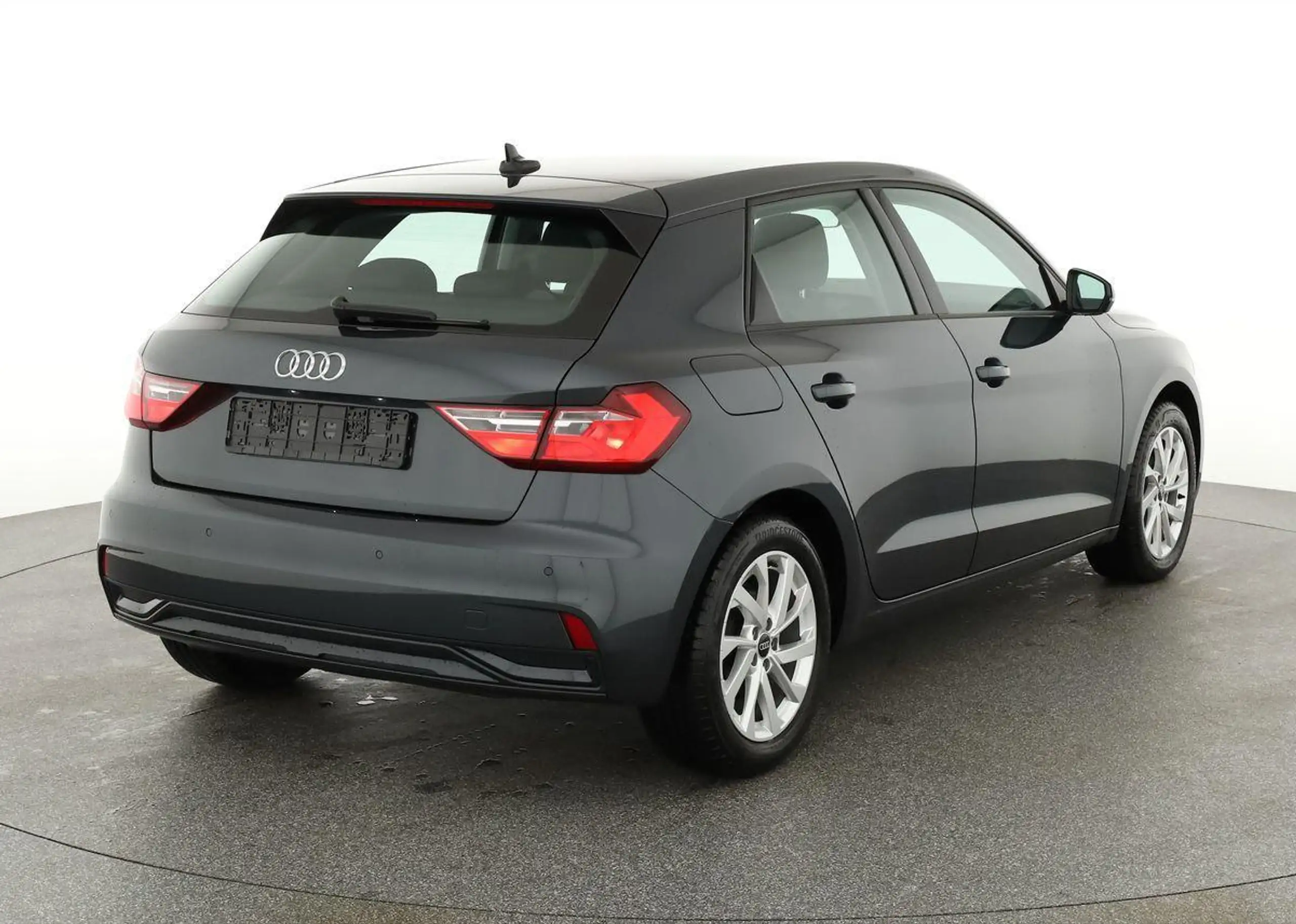 Audi - A1