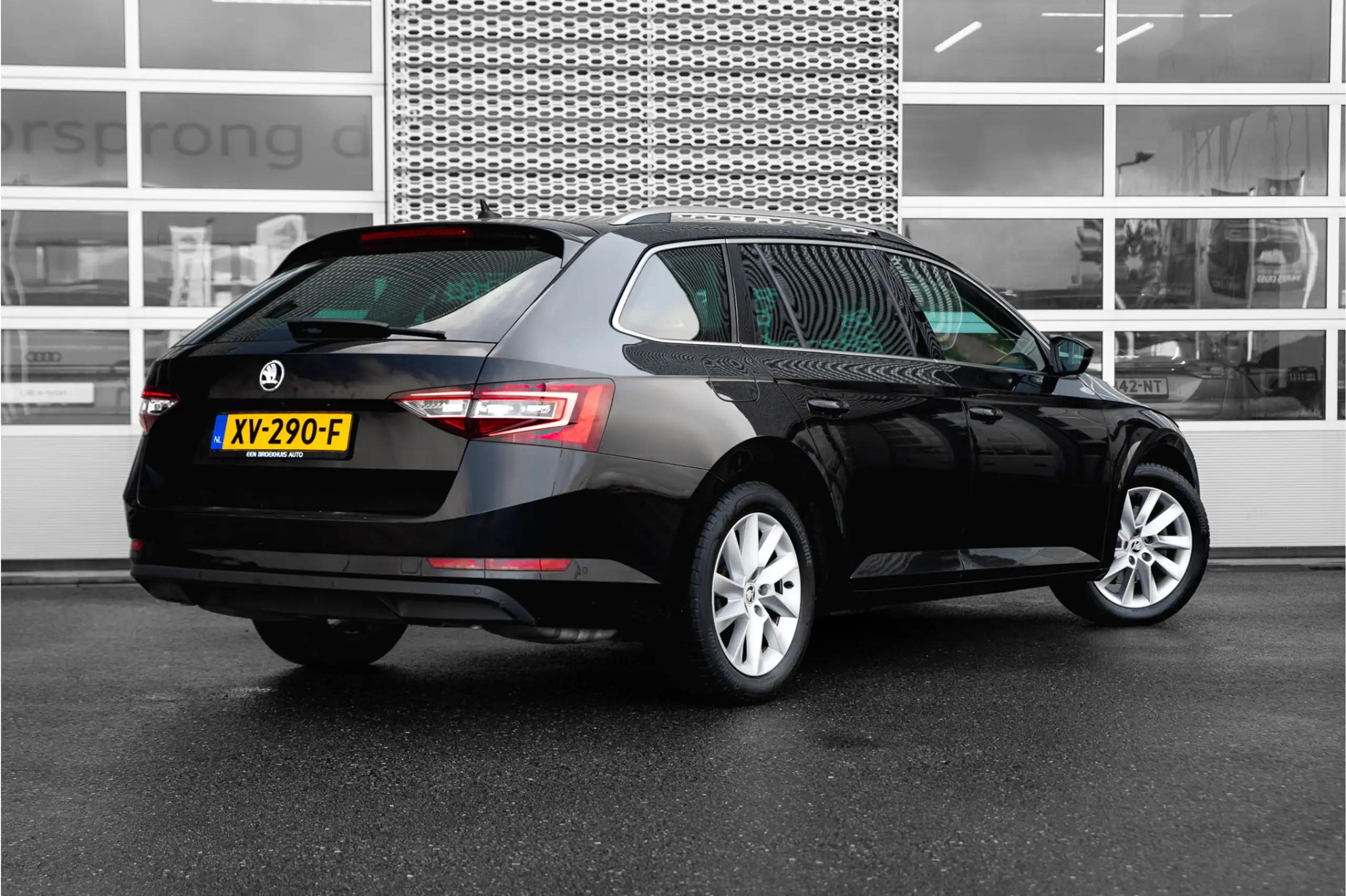 Skoda - Superb