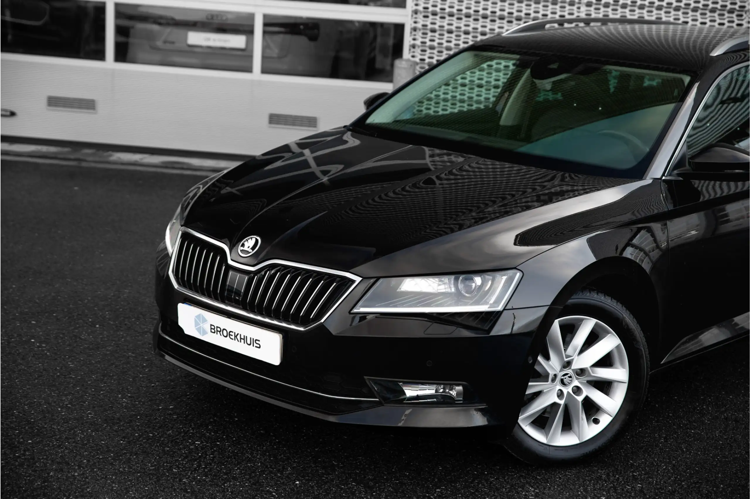 Skoda - Superb