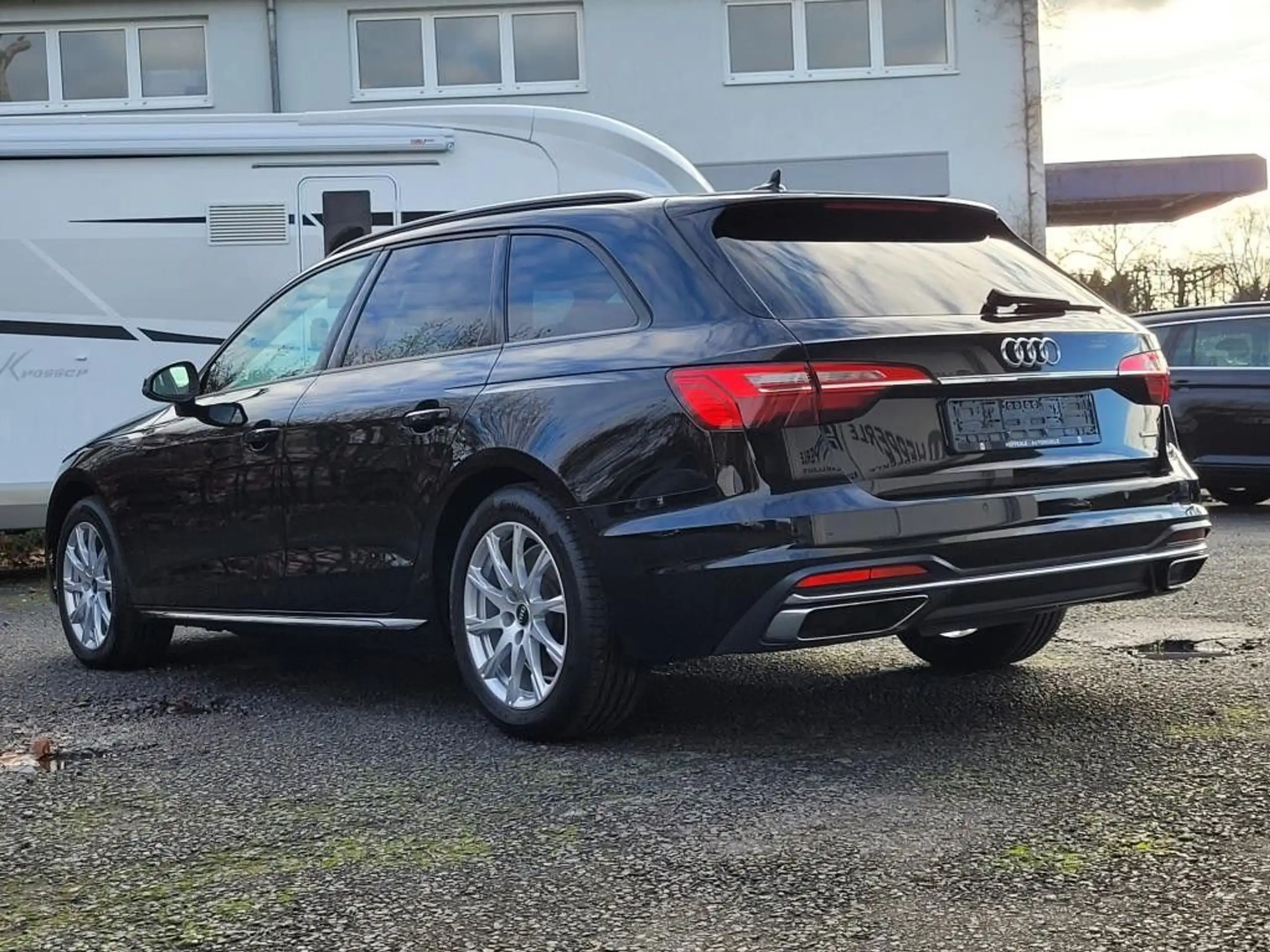 Audi - A4