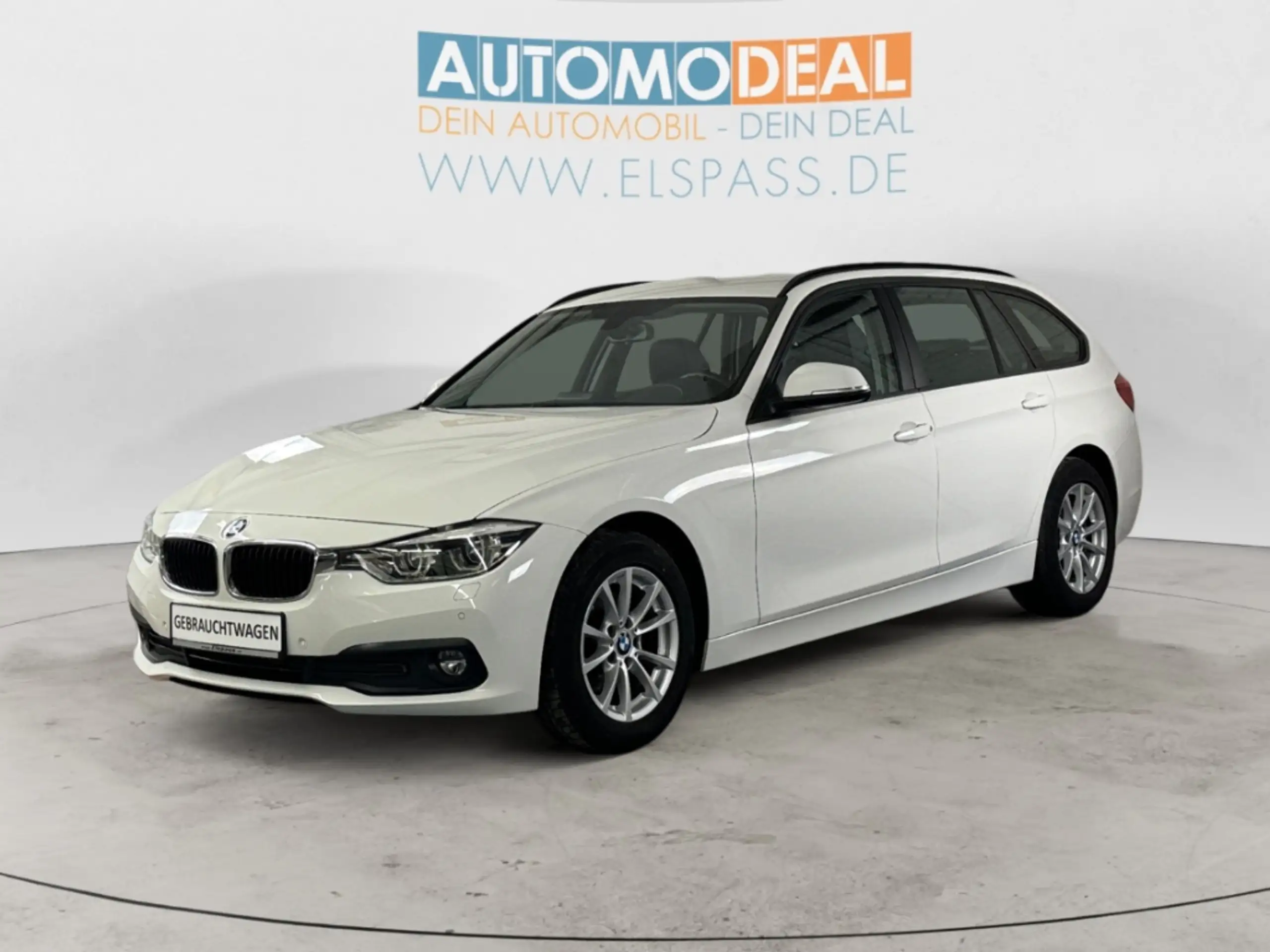 BMW 318 2019