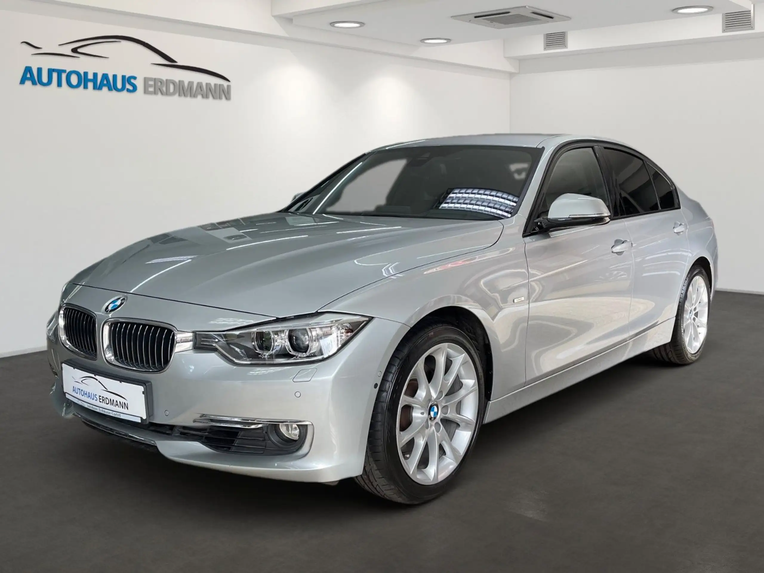 BMW 328 2012