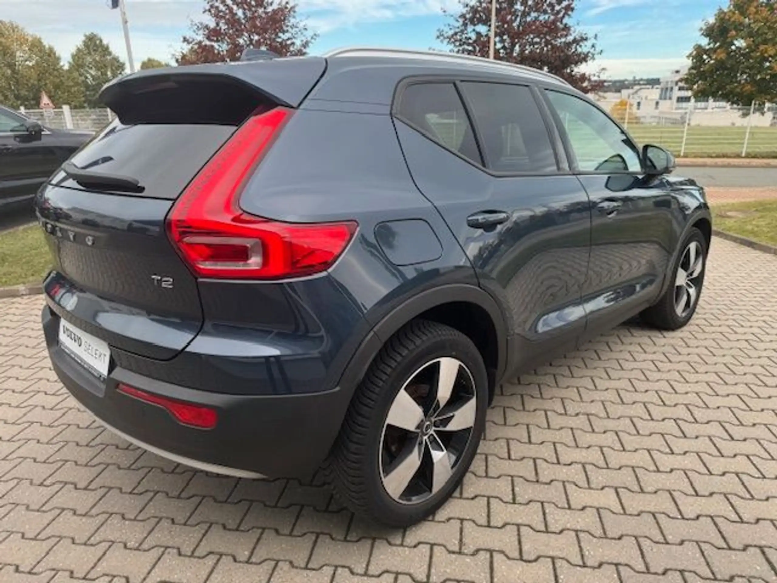 Volvo - XC40