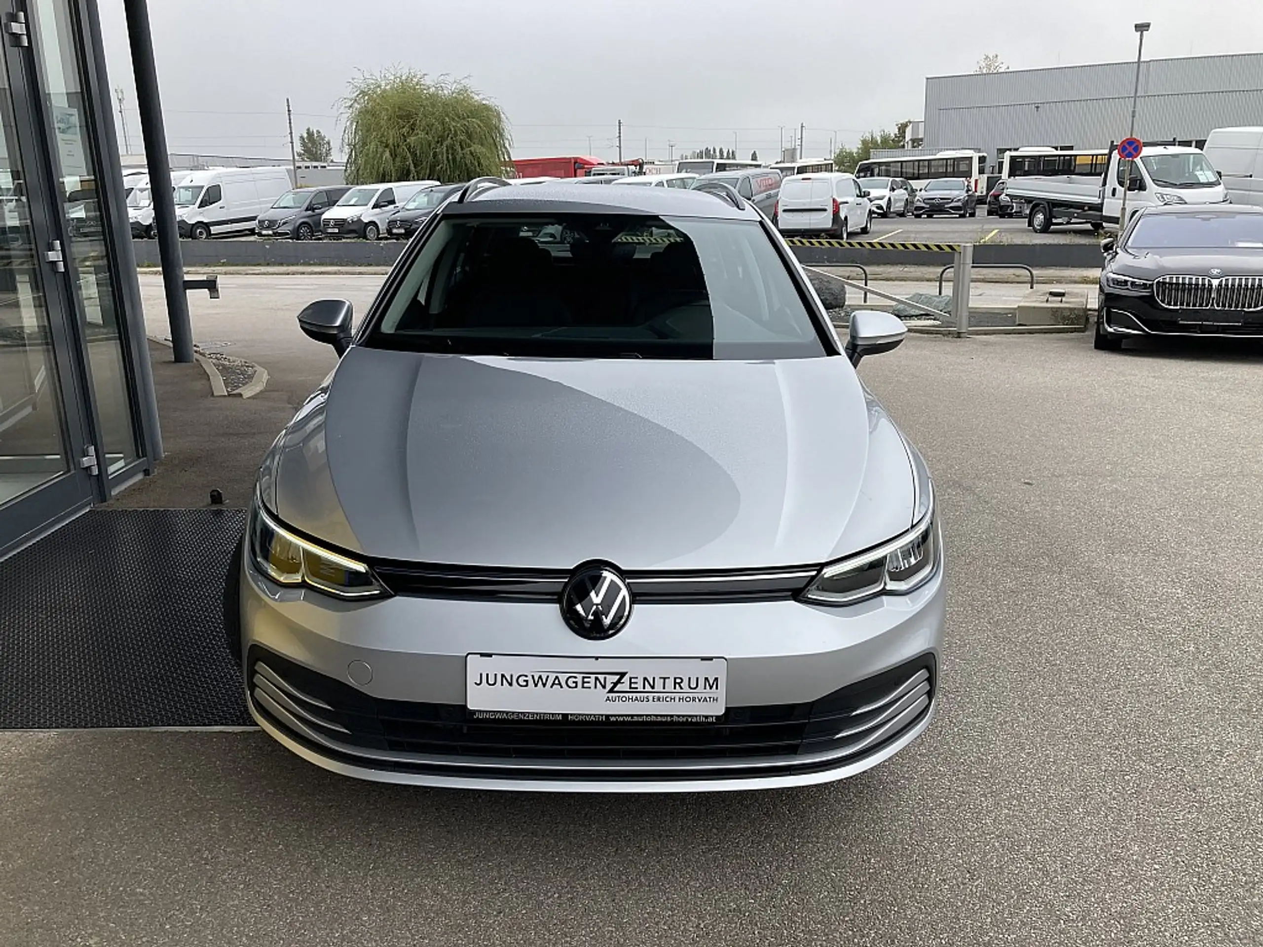 Volkswagen - Golf Variant