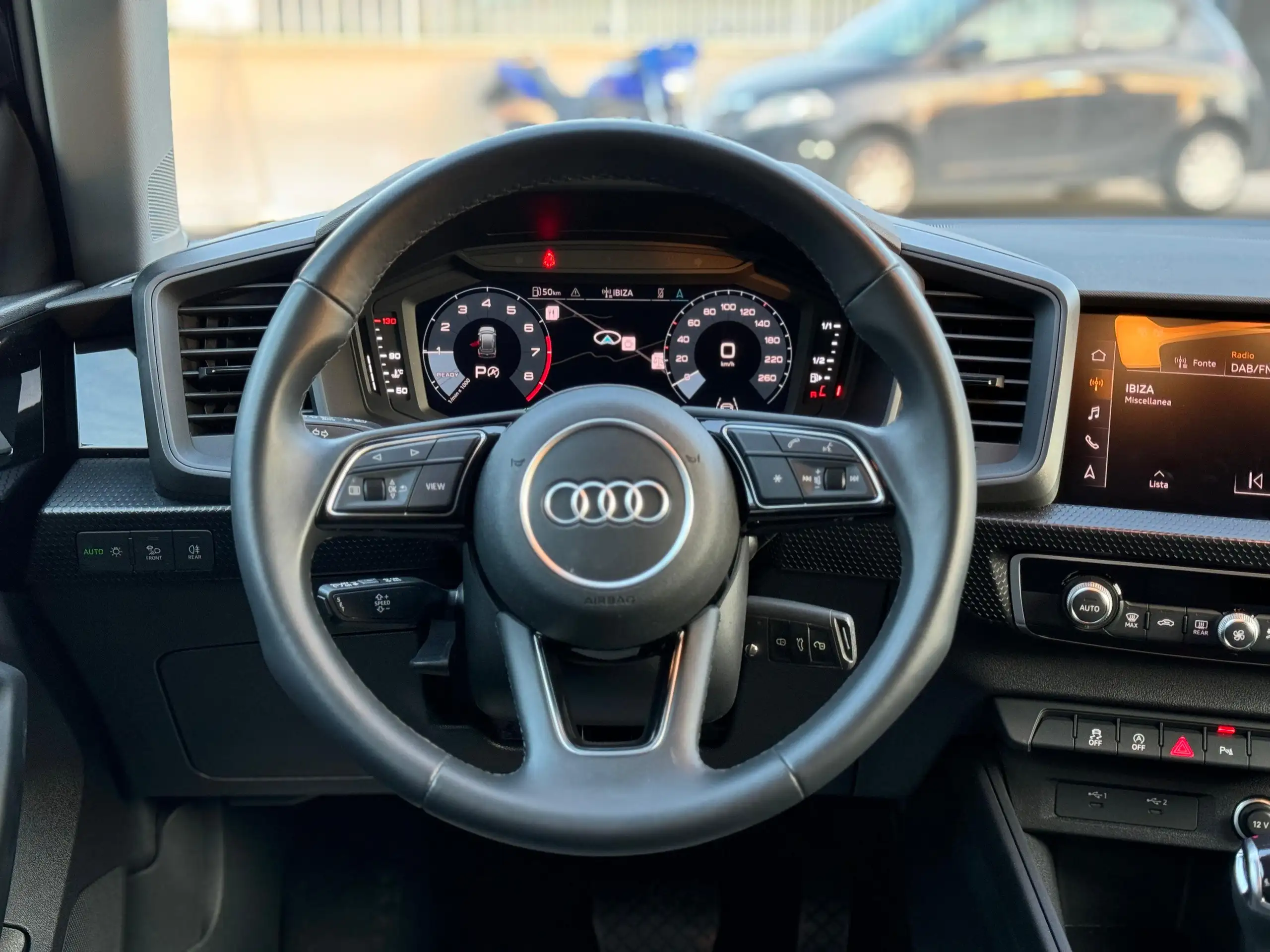 Audi - A1