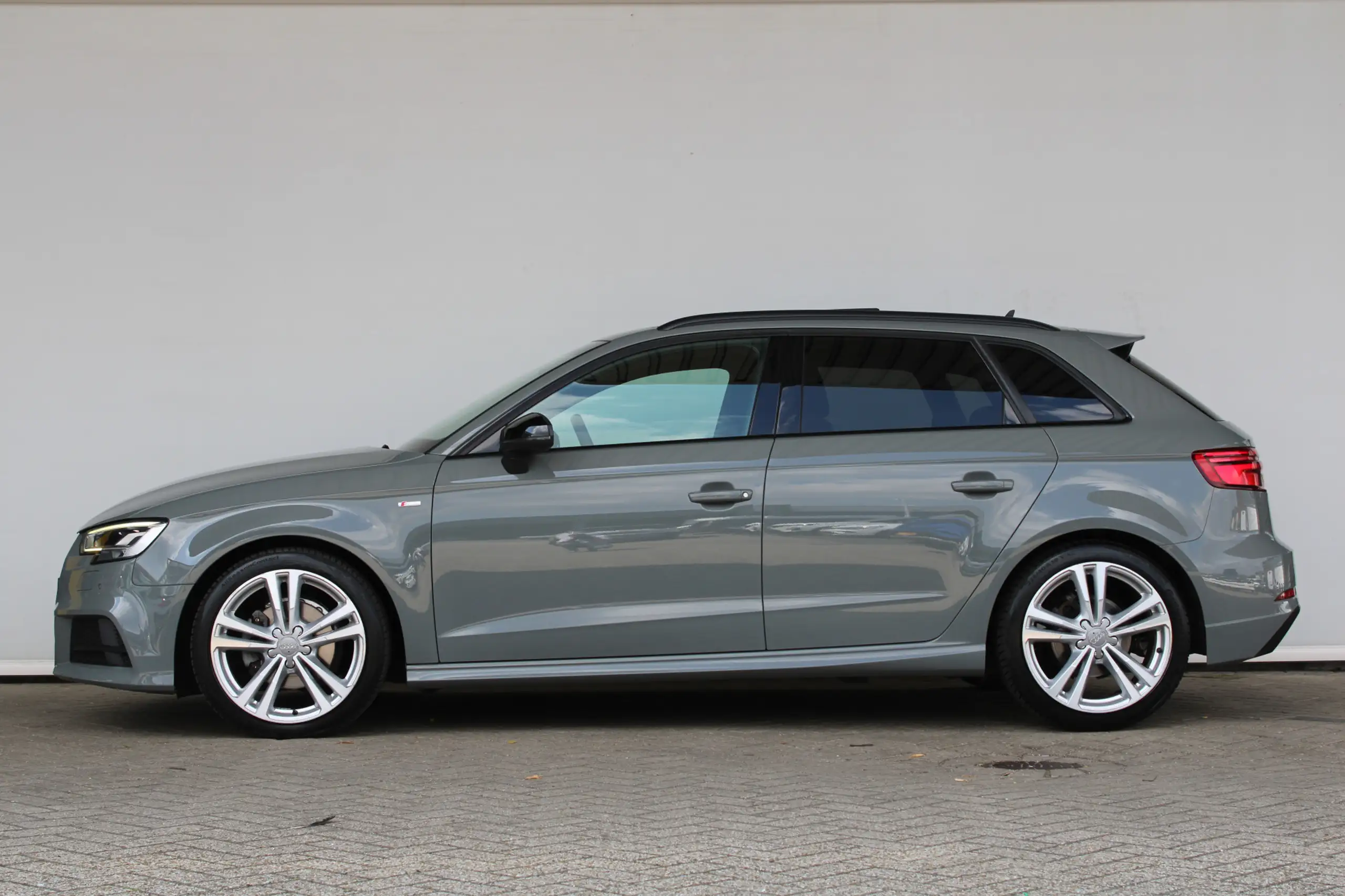 Audi - A3