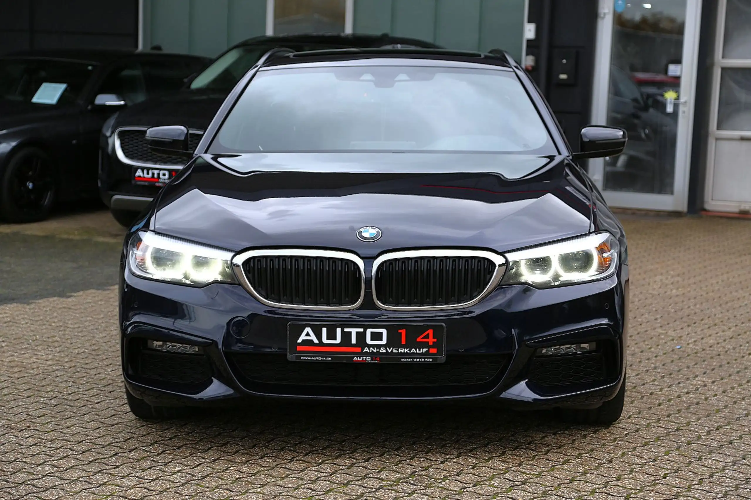 BMW - 520