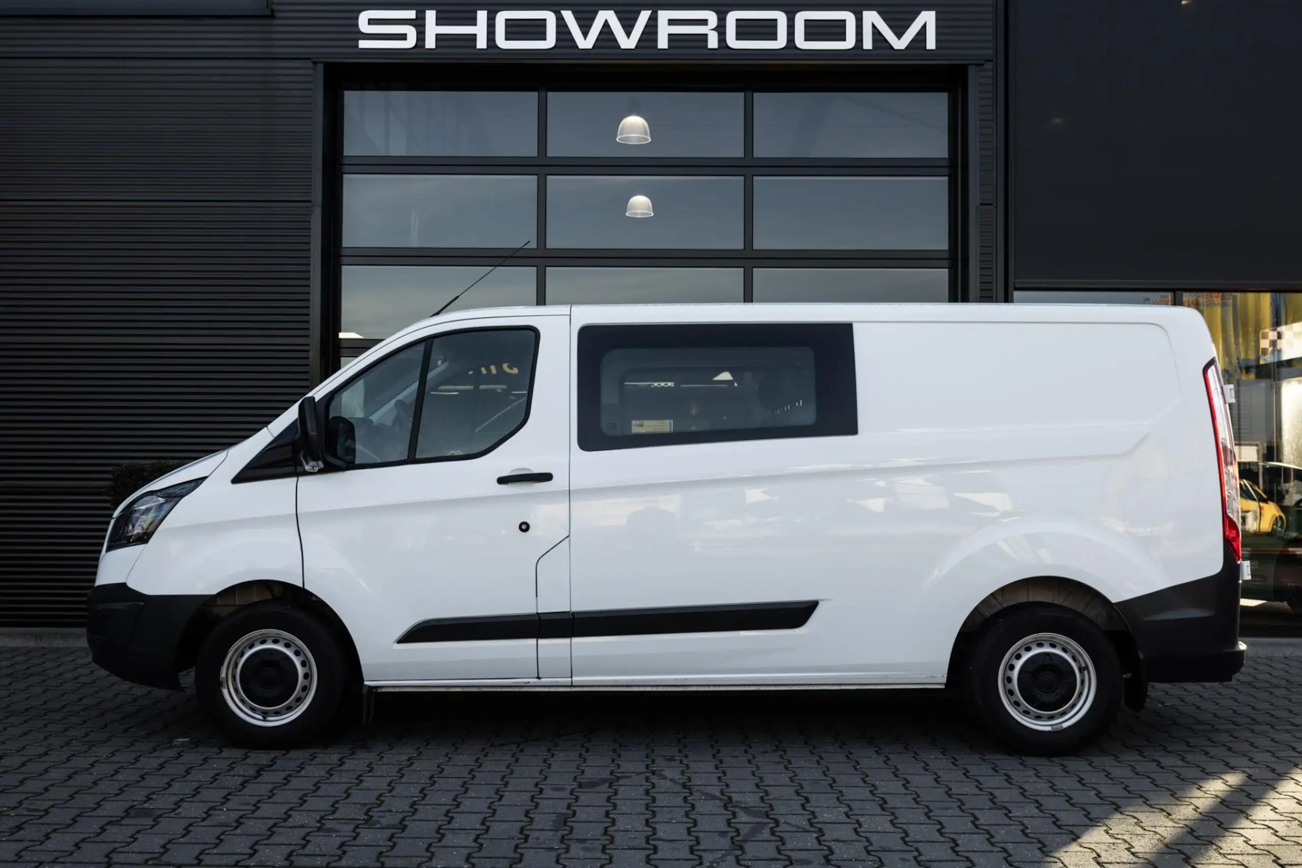 Ford - Transit Custom