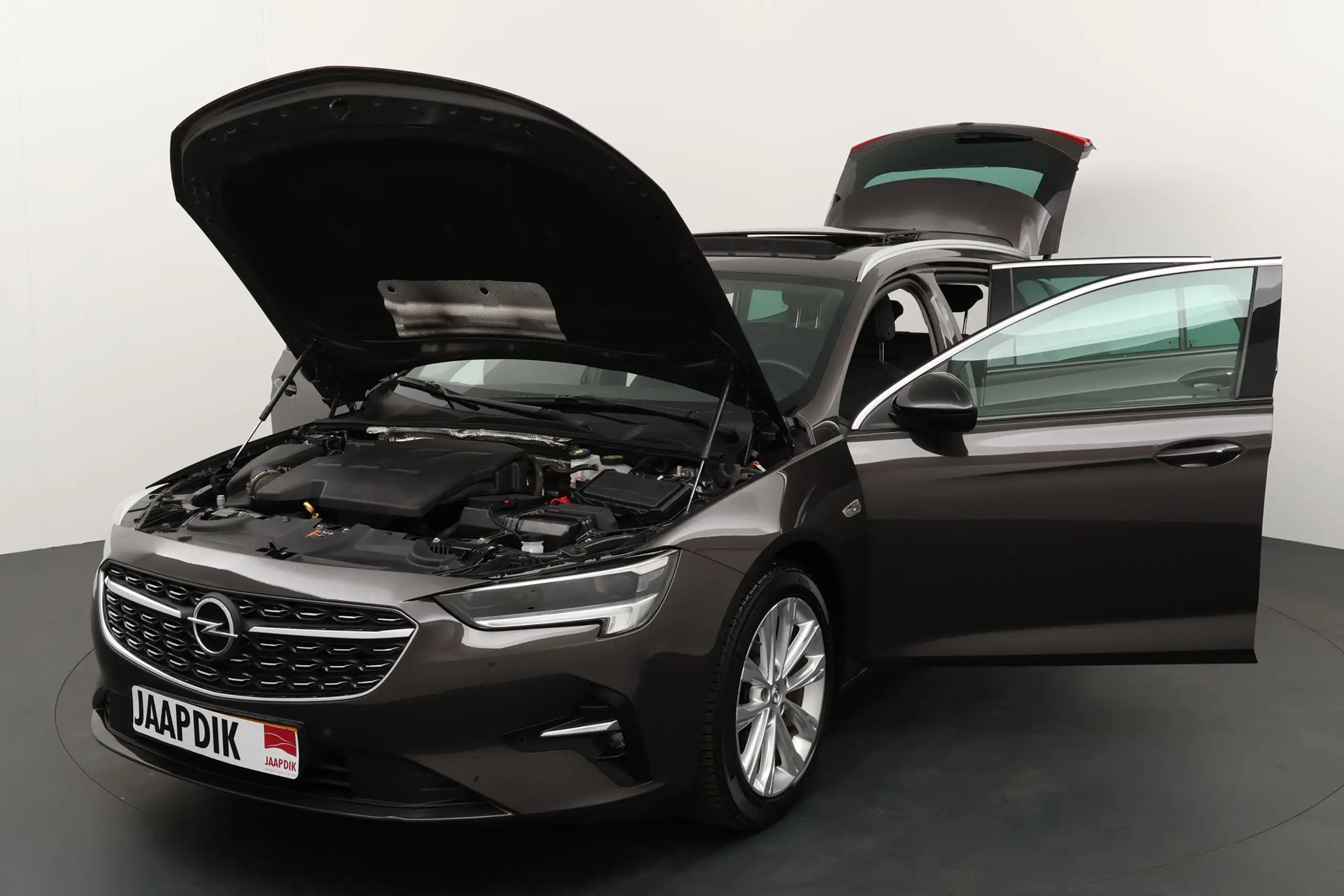 Opel - Insignia