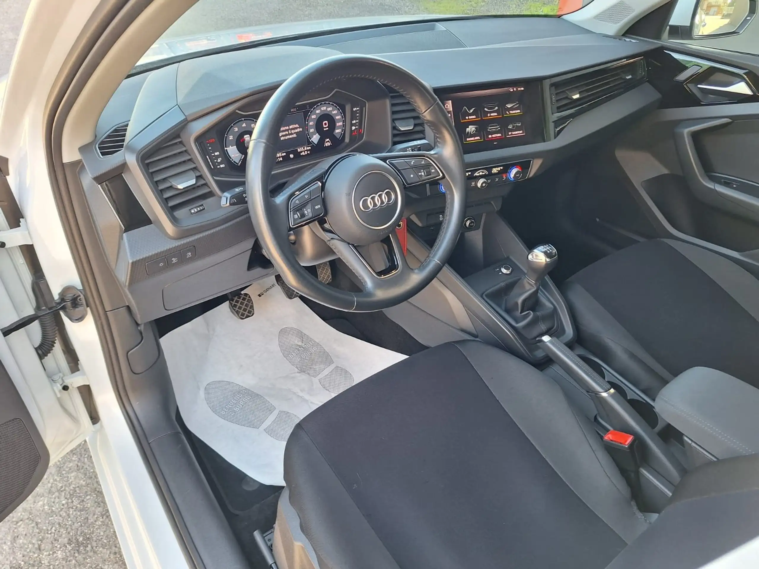 Audi - A1