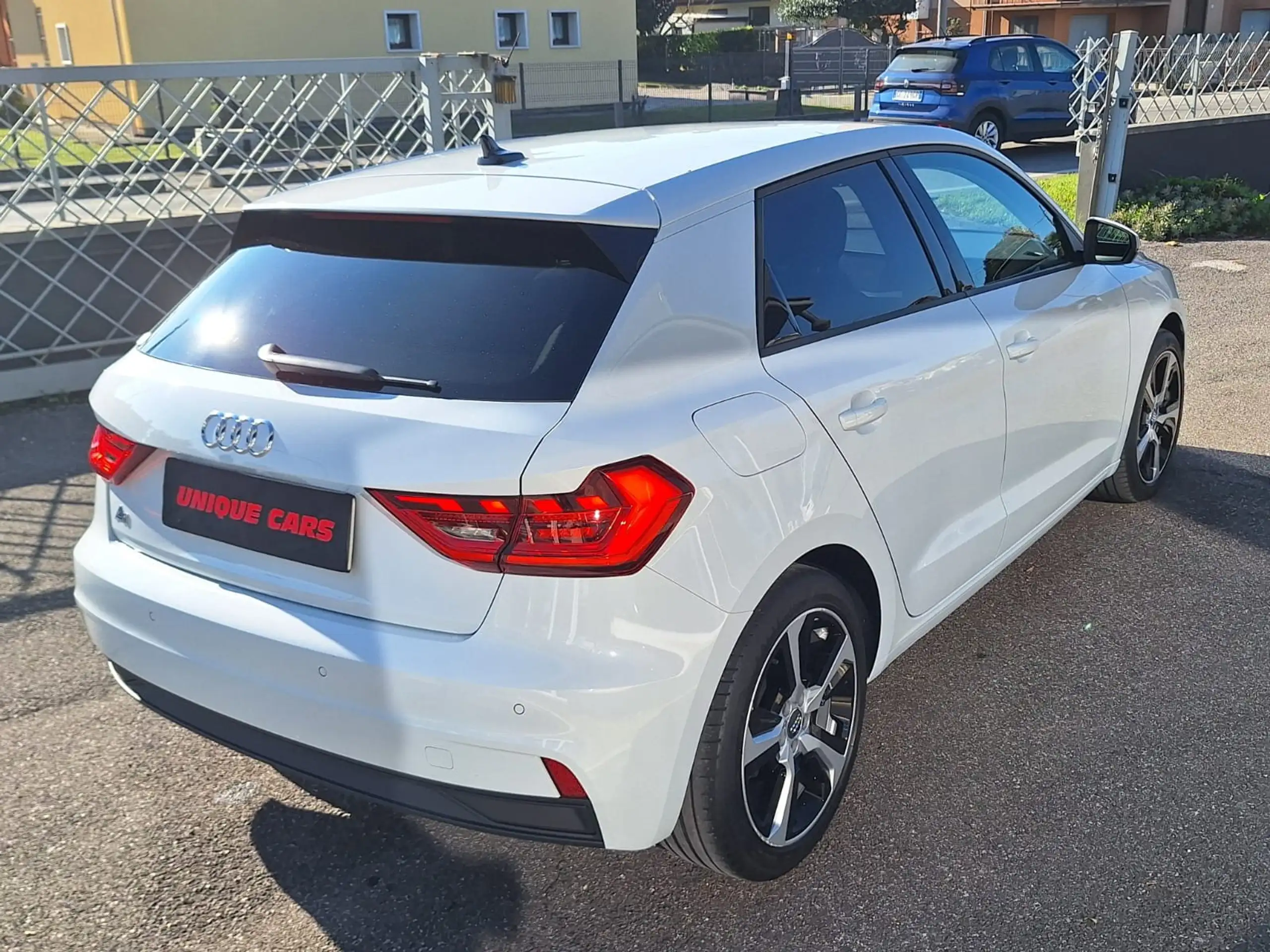 Audi - A1