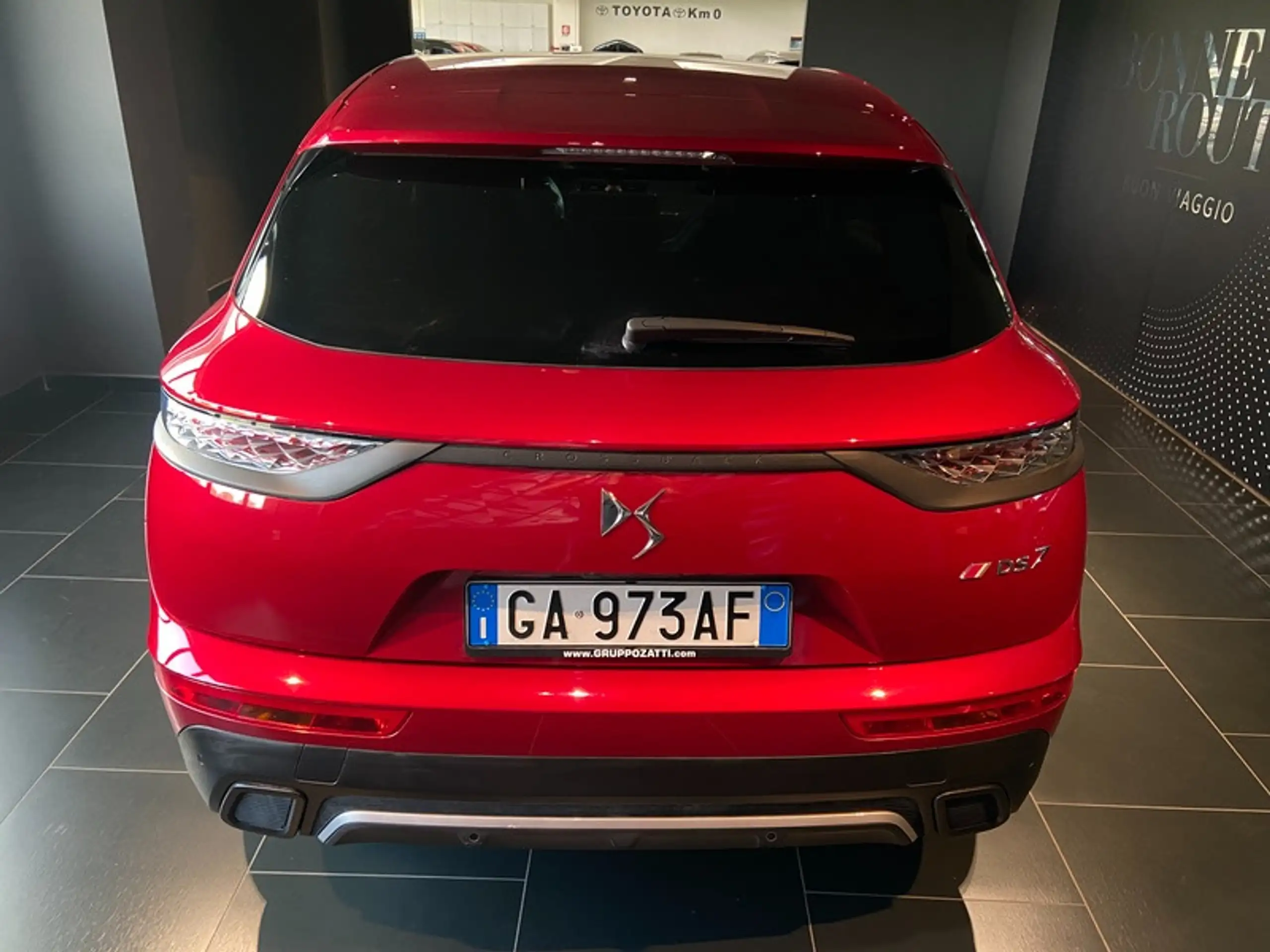 DS Automobiles - DS 7 Crossback