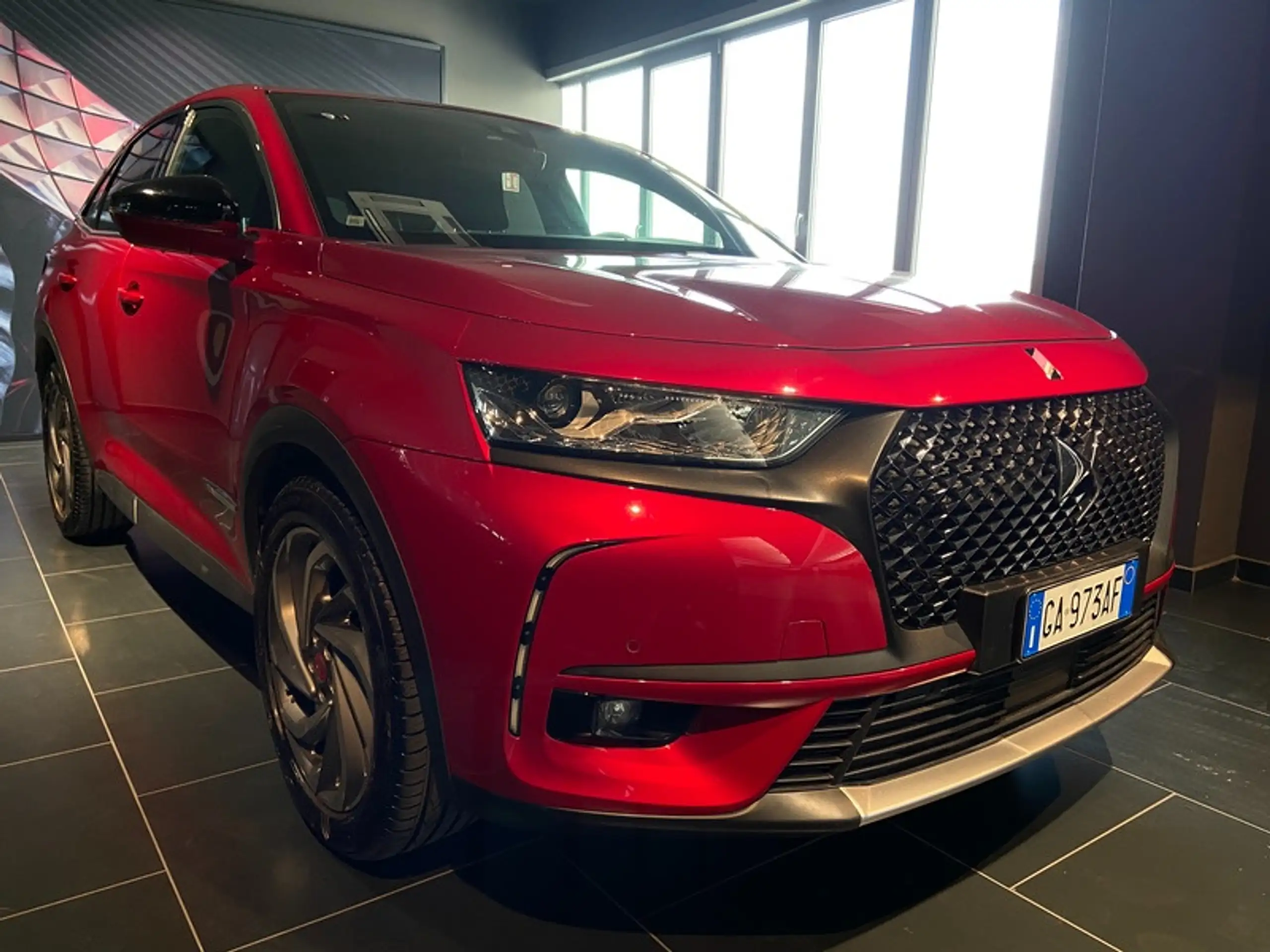 DS Automobiles - DS 7 Crossback