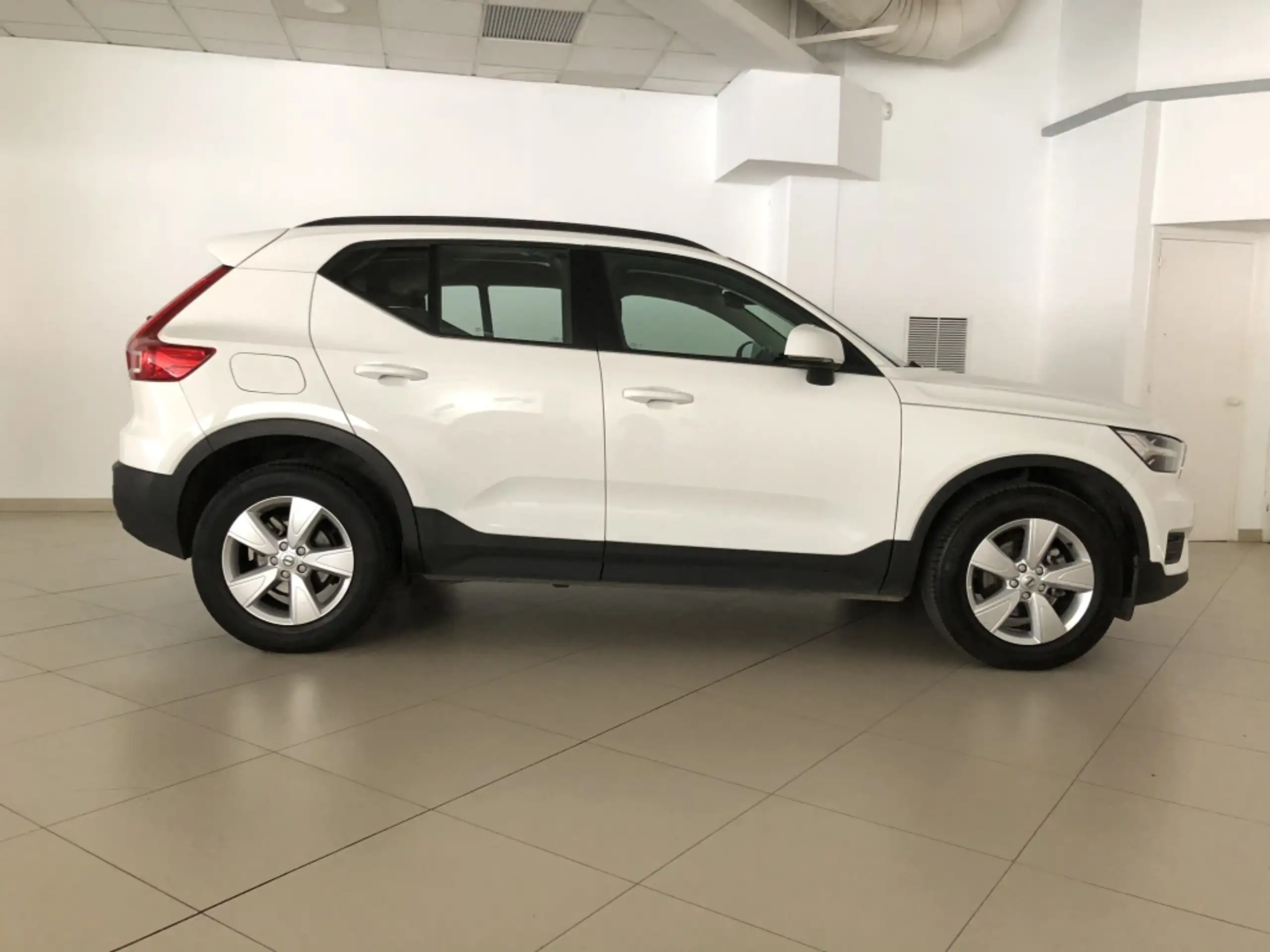 Volvo - XC40