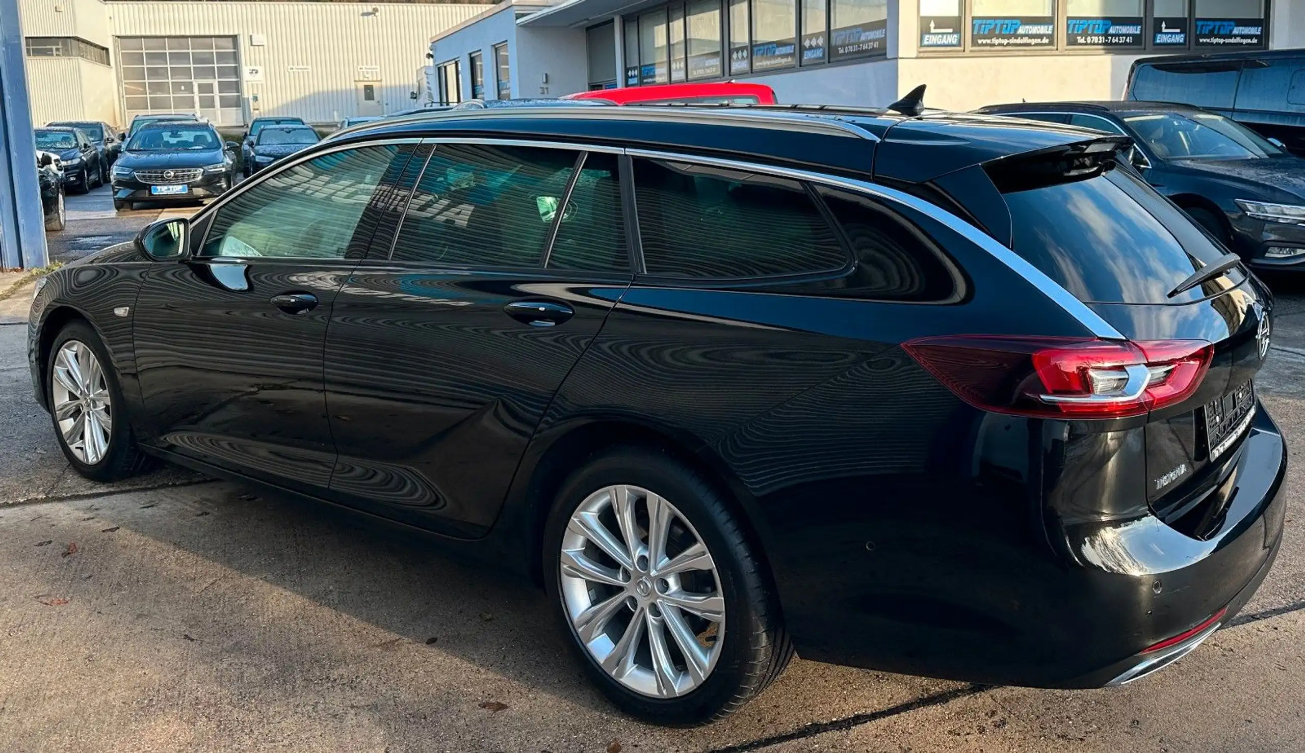 Opel - Insignia