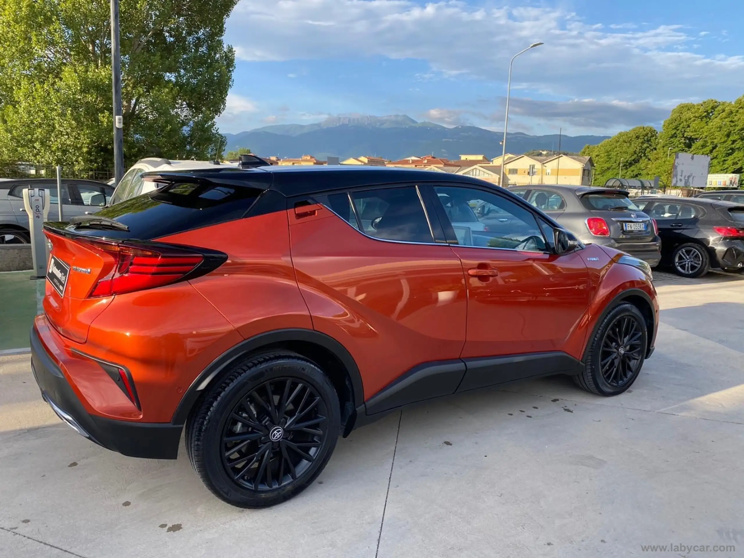 Toyota - C-HR