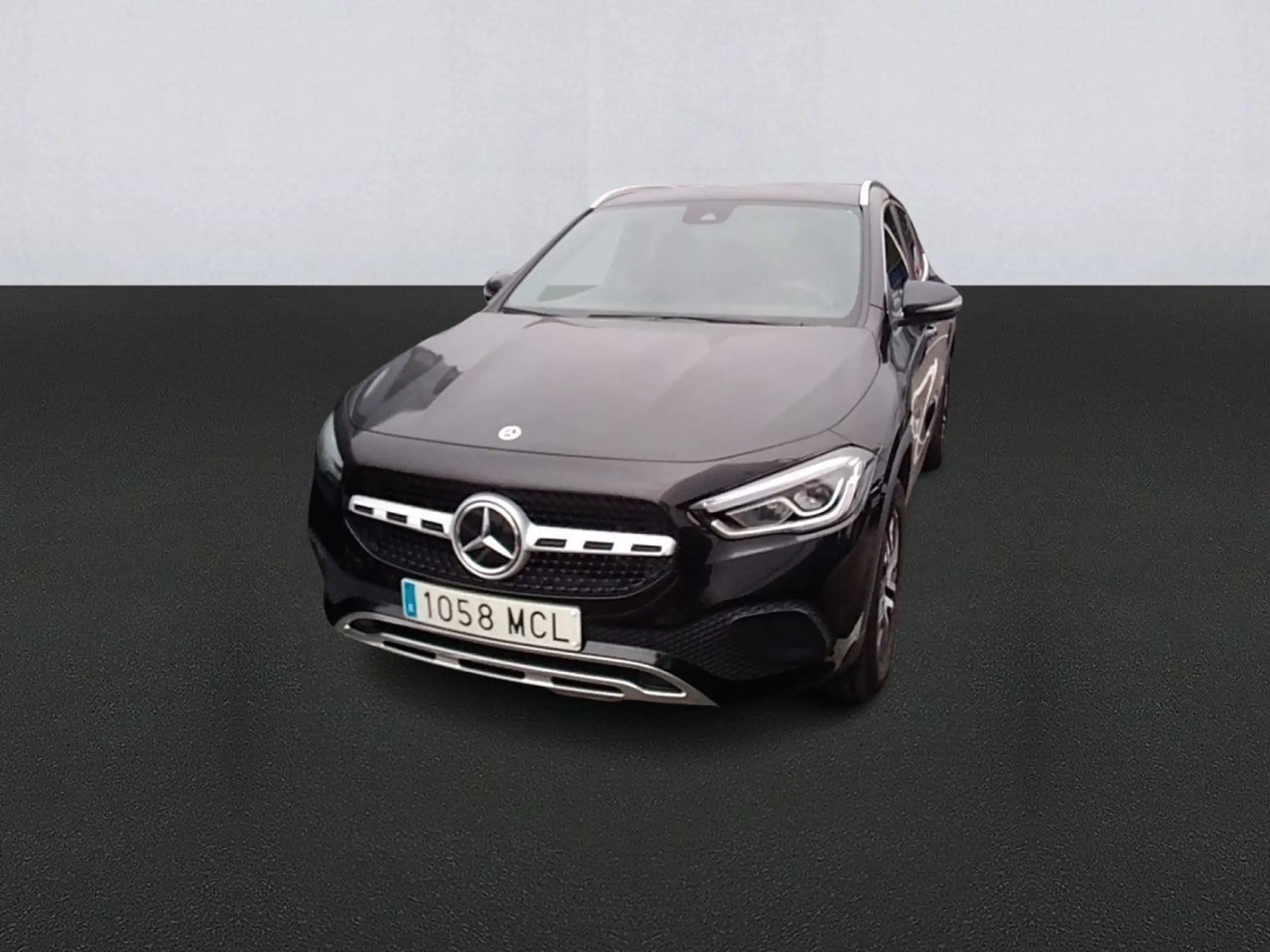 Mercedes-Benz - GLA 200