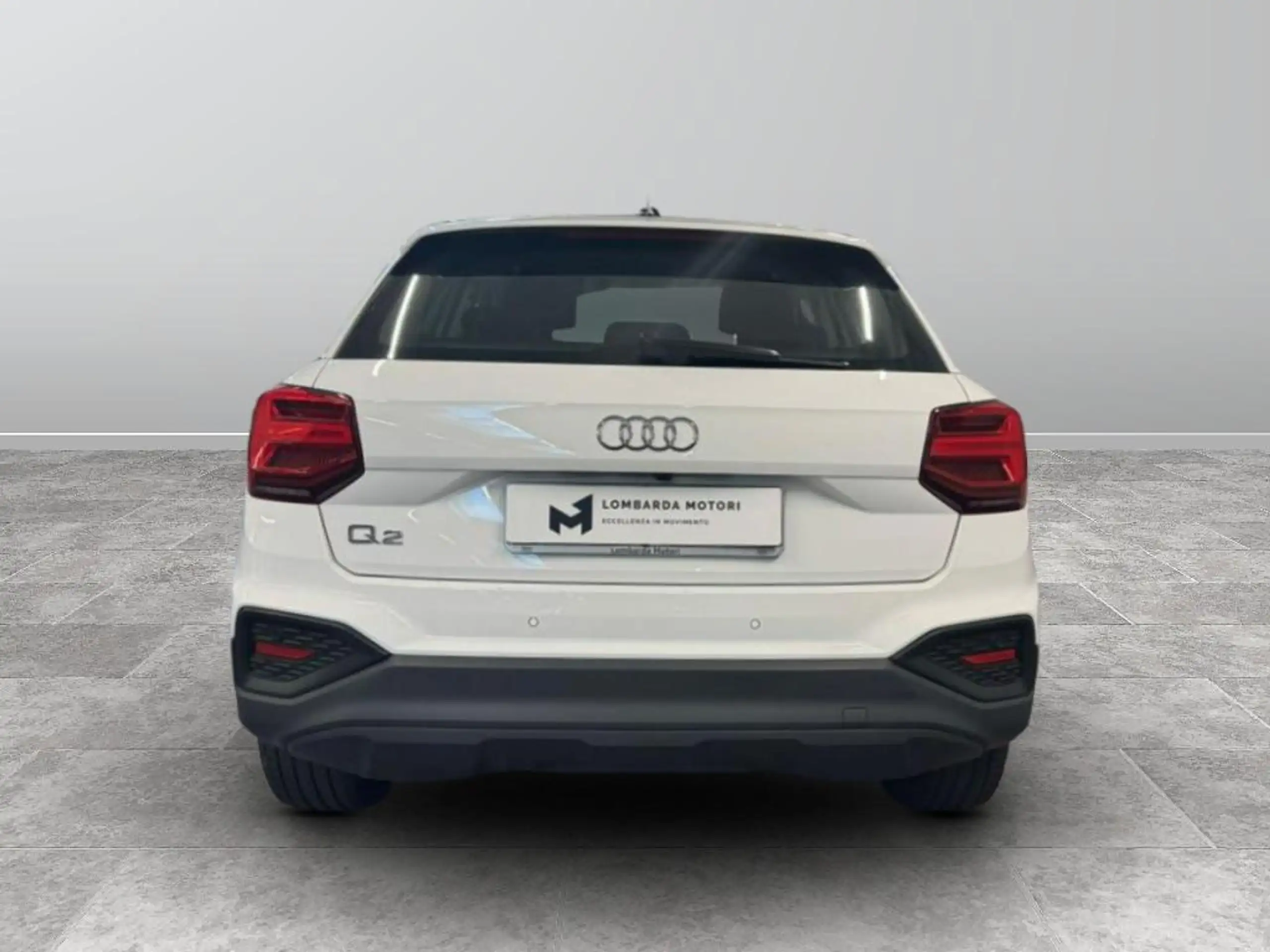 Audi - Q2