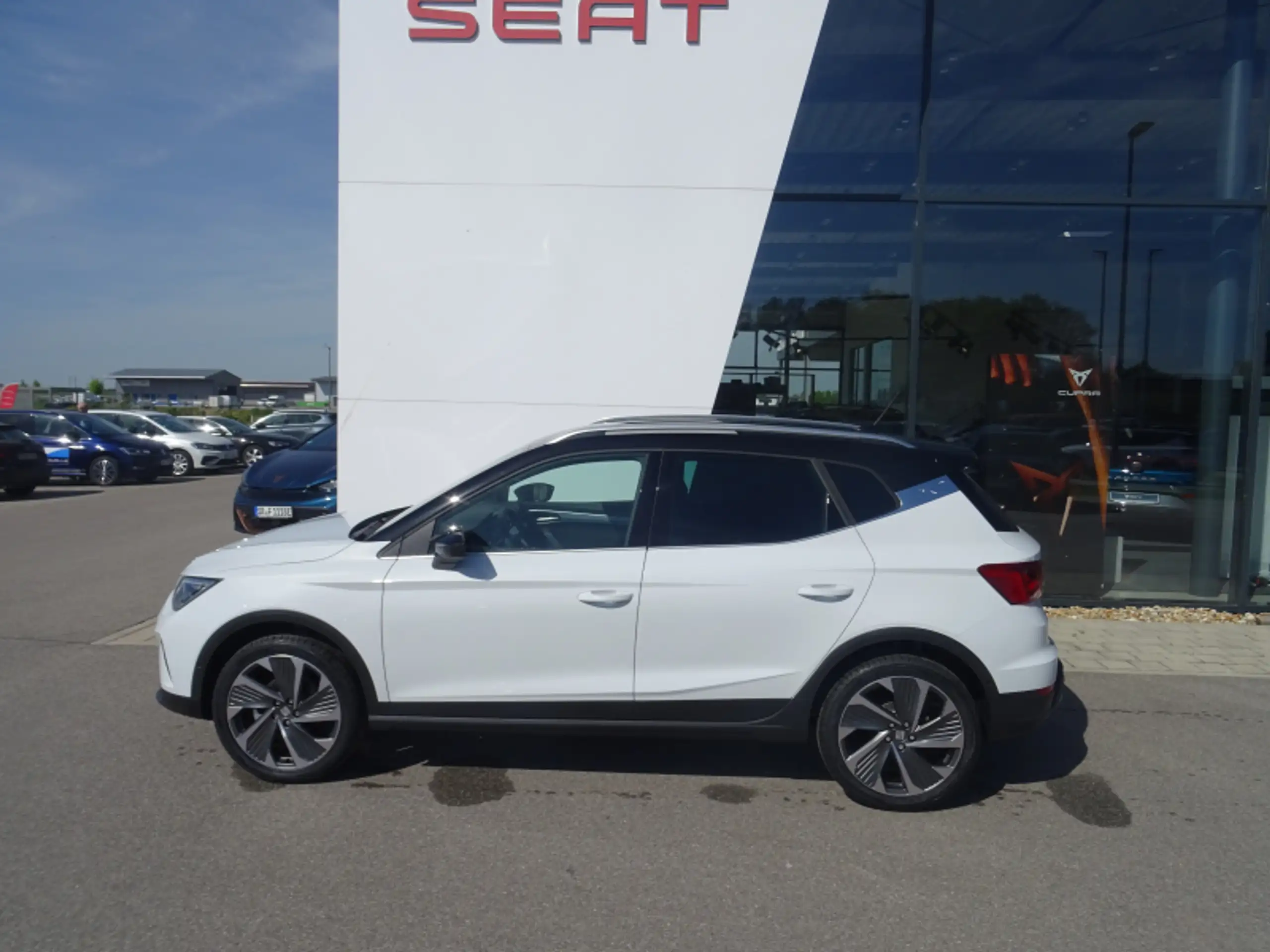 SEAT - Arona