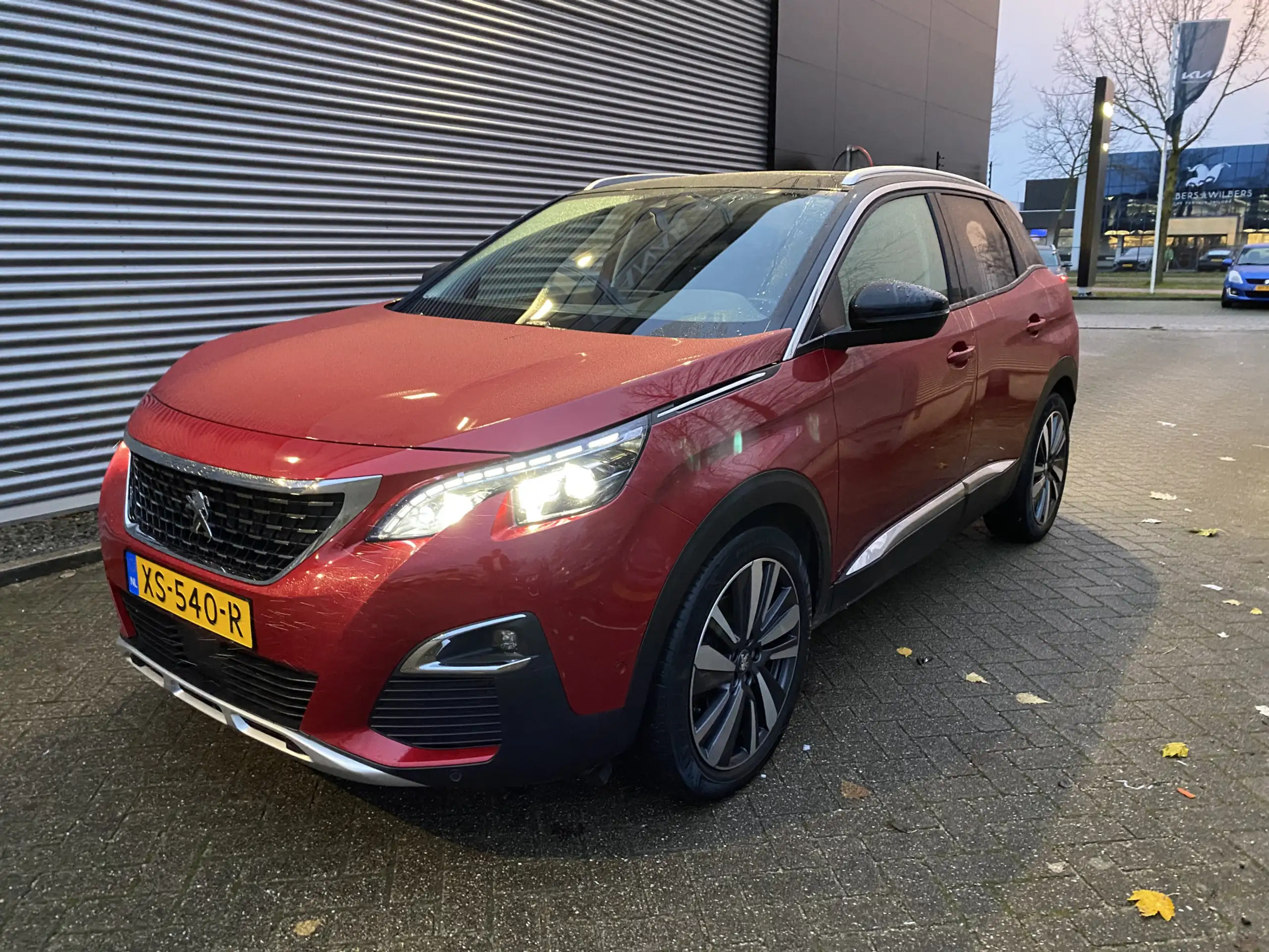 Peugeot - 3008