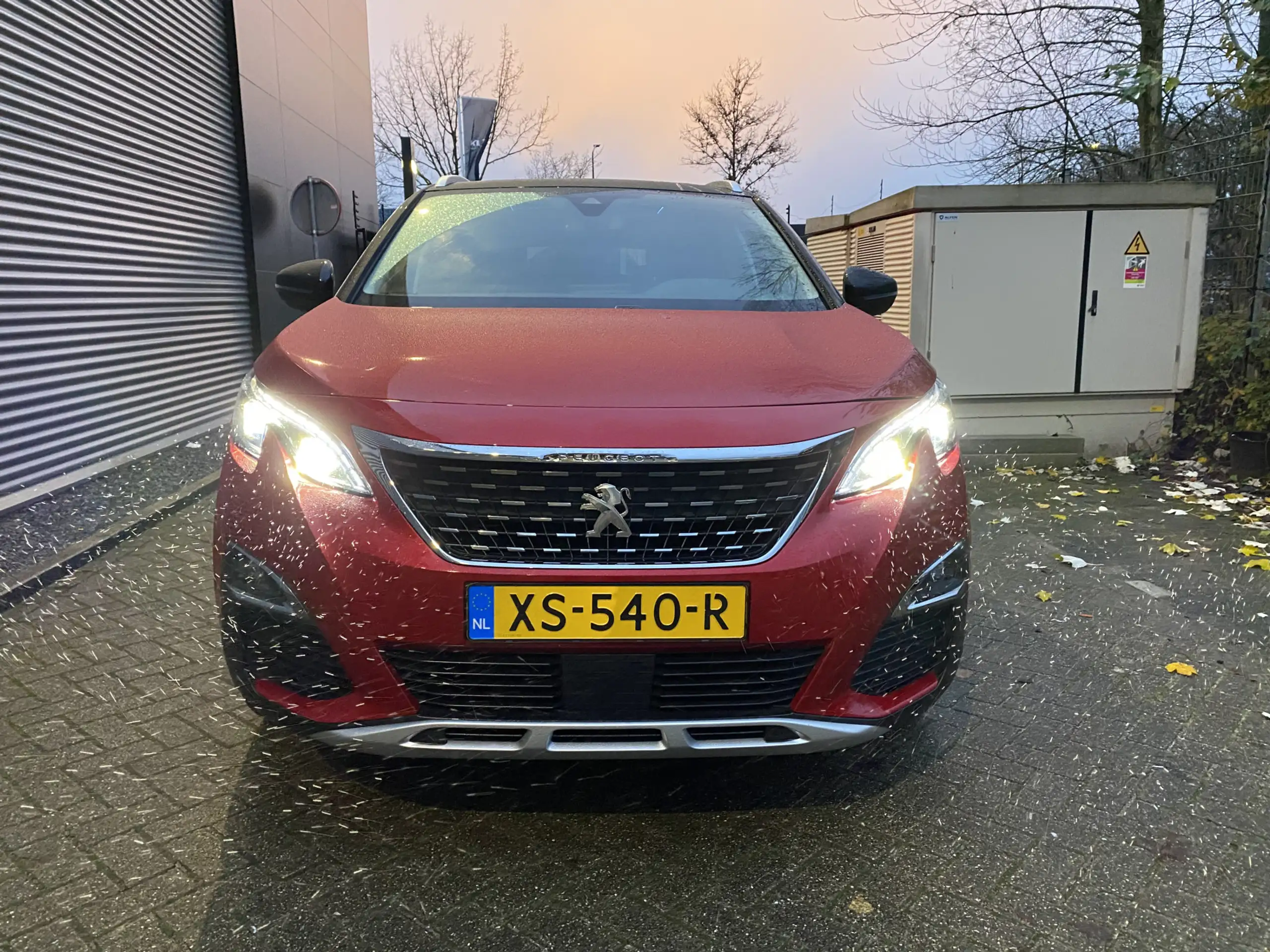 Peugeot - 3008