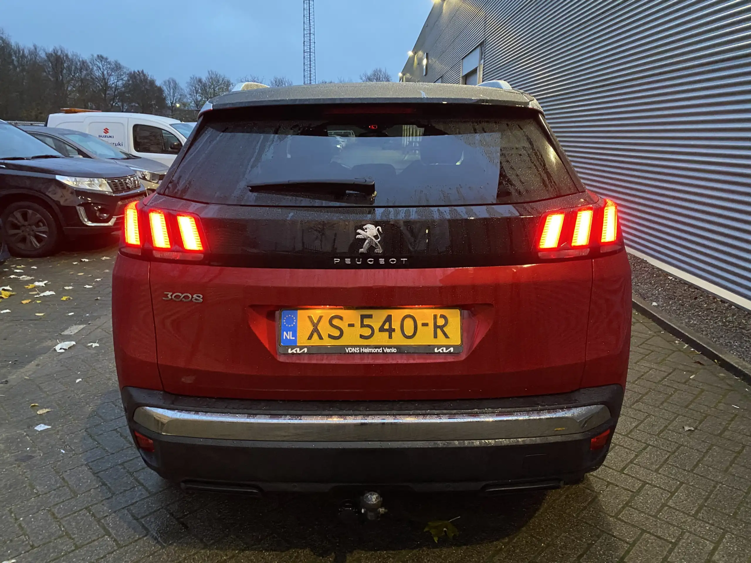 Peugeot - 3008