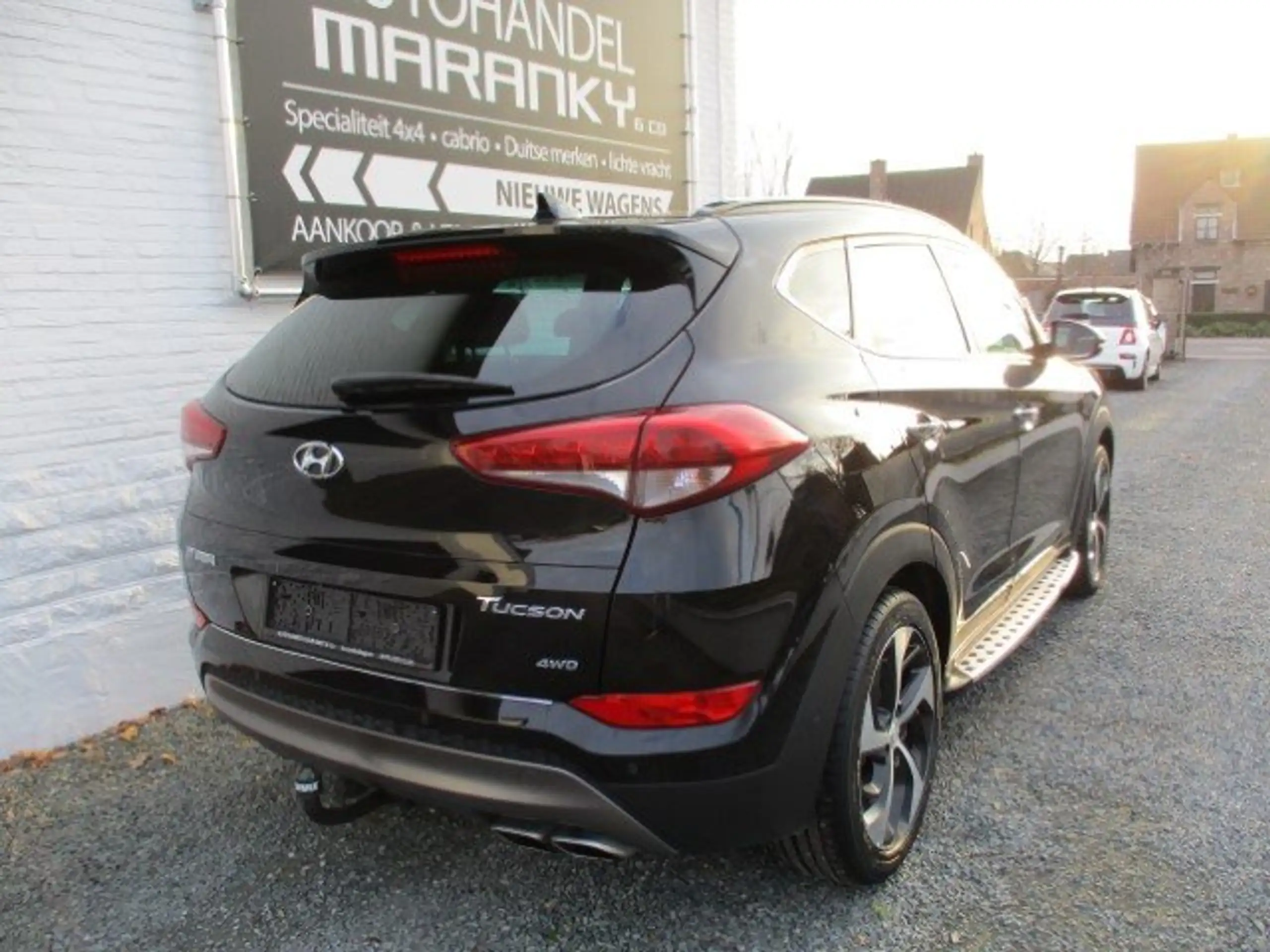 Hyundai - TUCSON