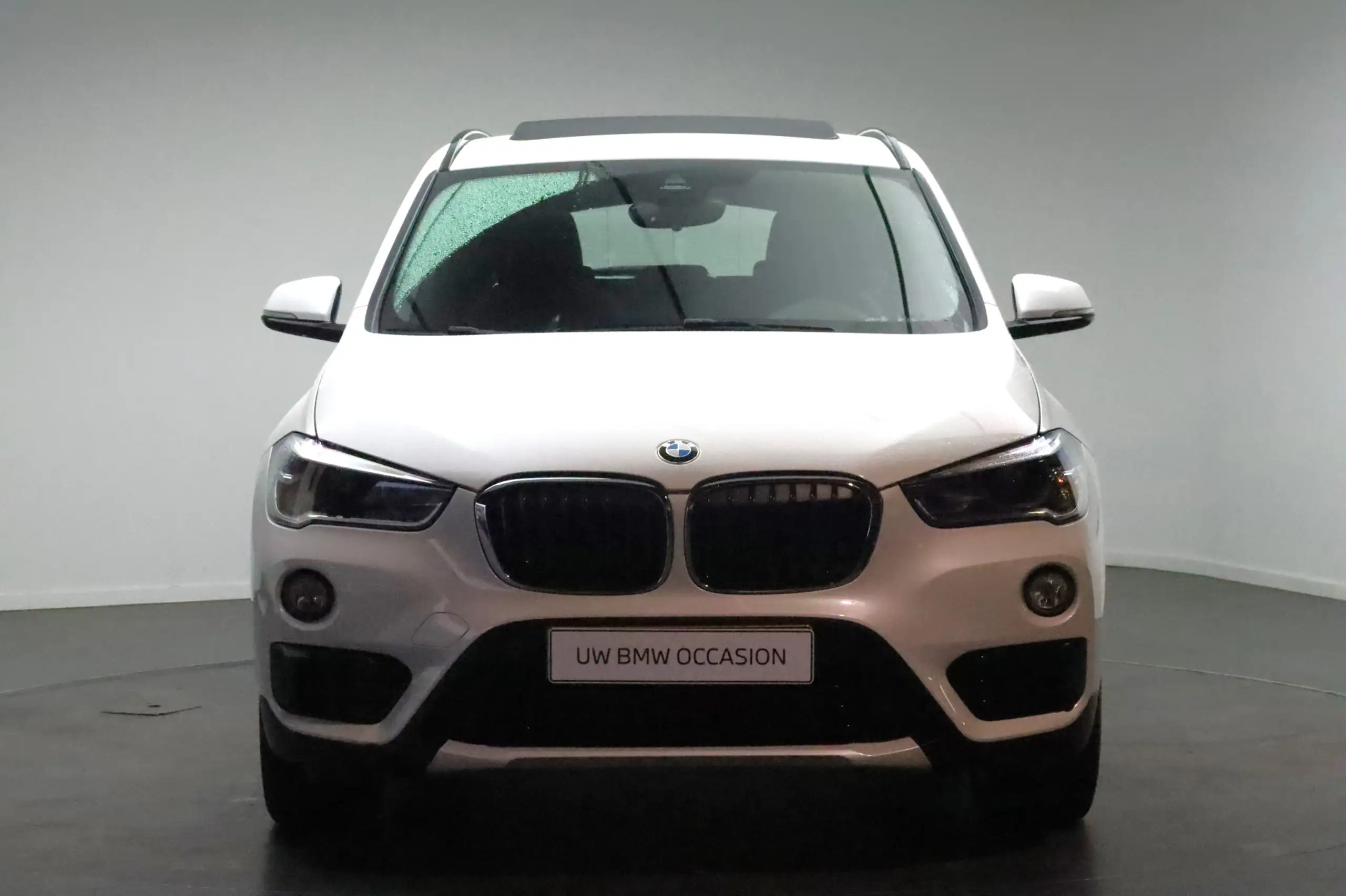 BMW - X1