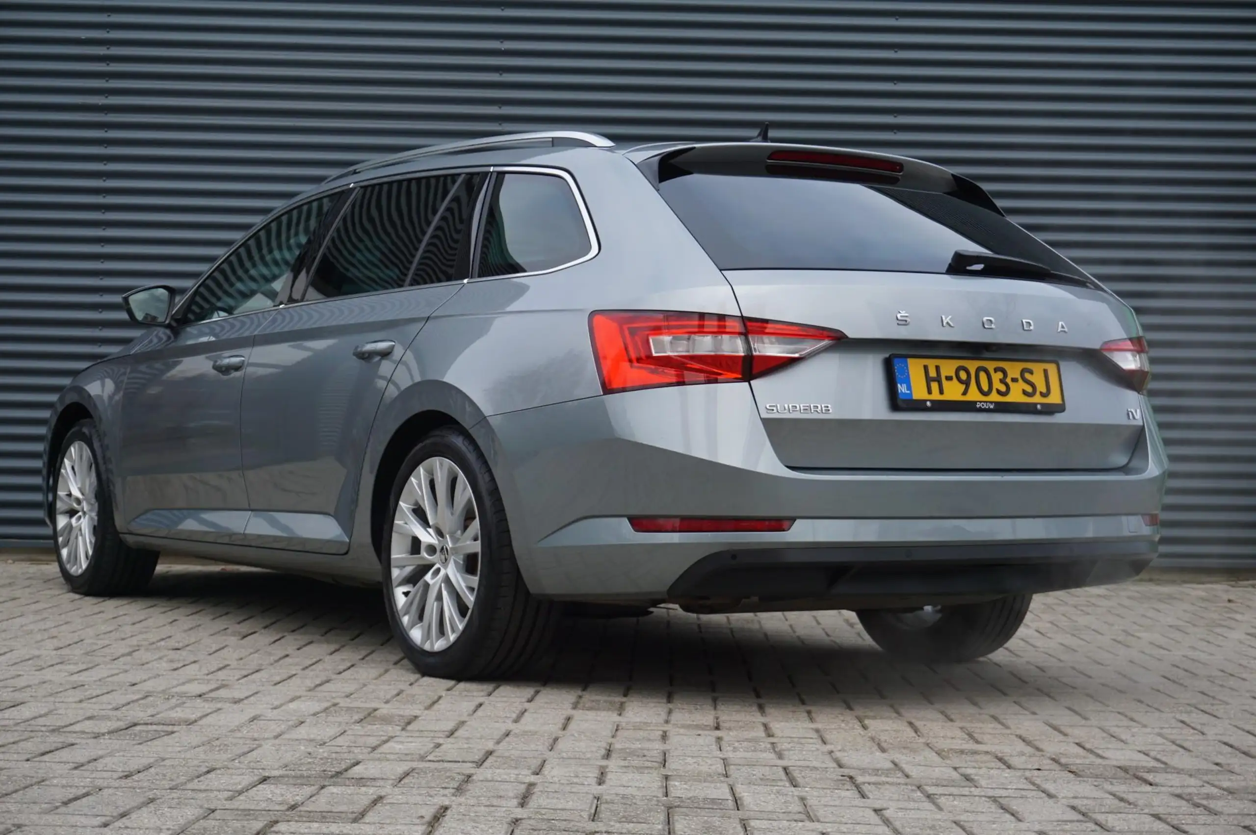 Skoda - Superb