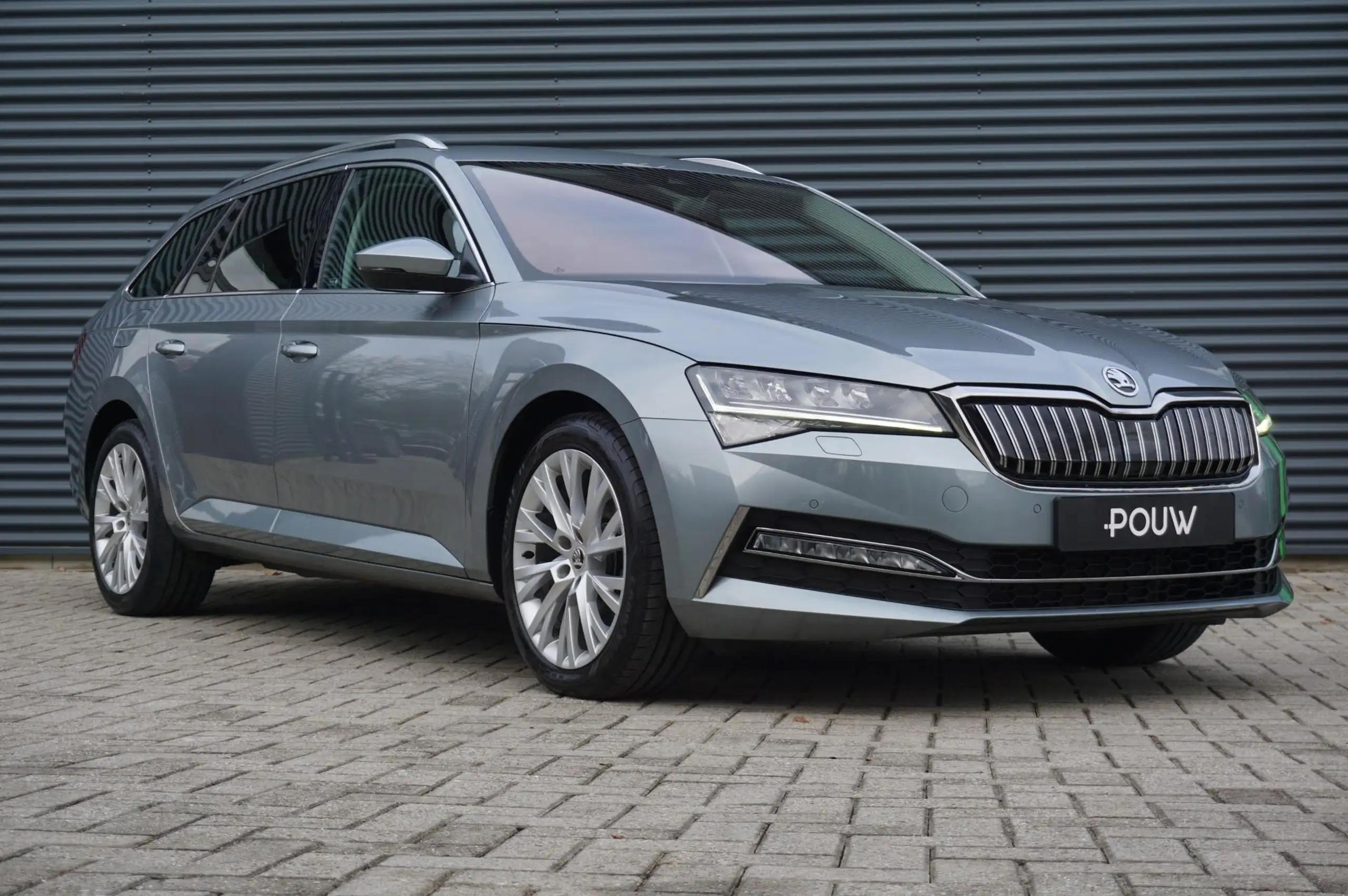 Skoda - Superb