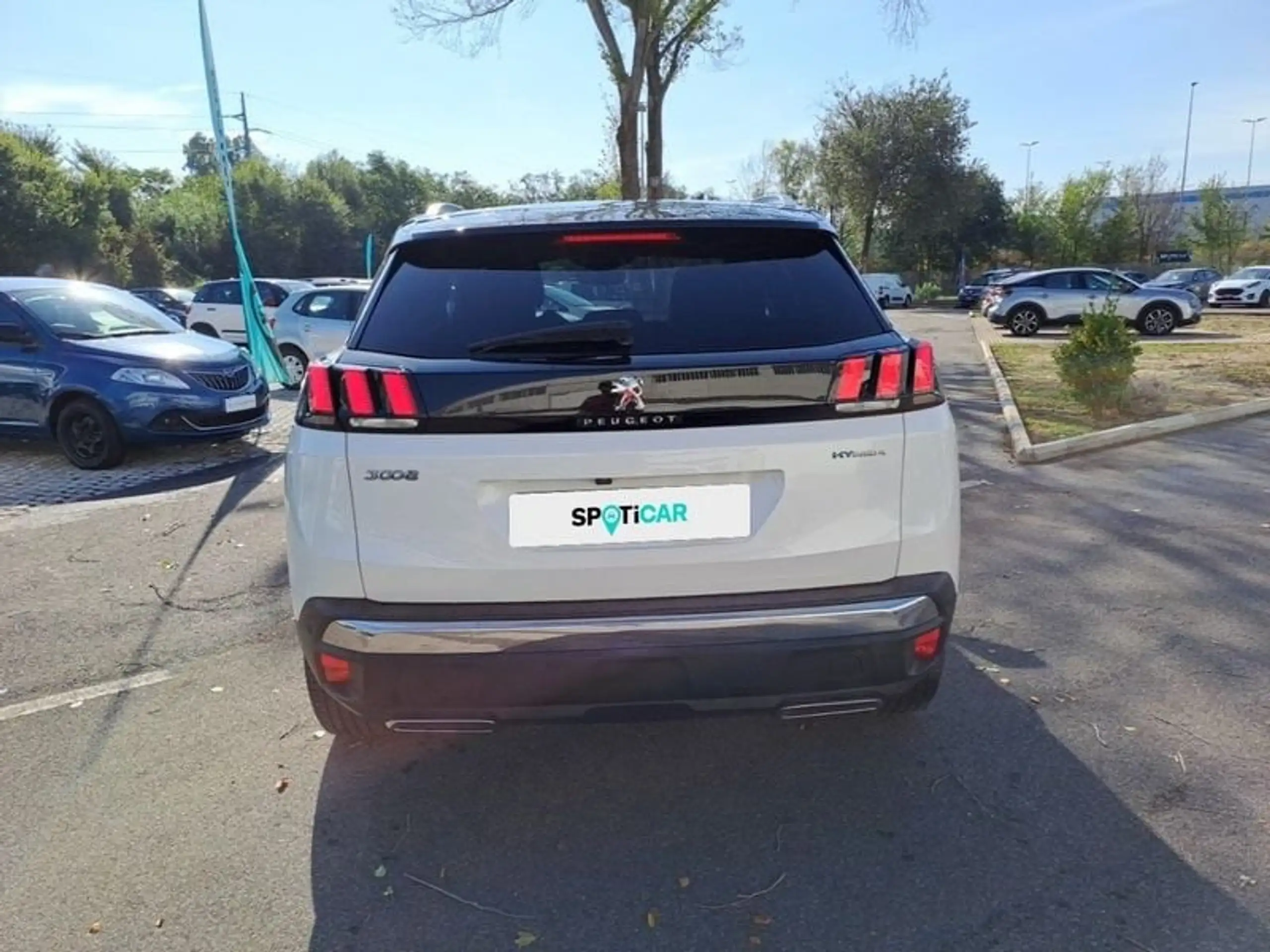 Peugeot - 3008