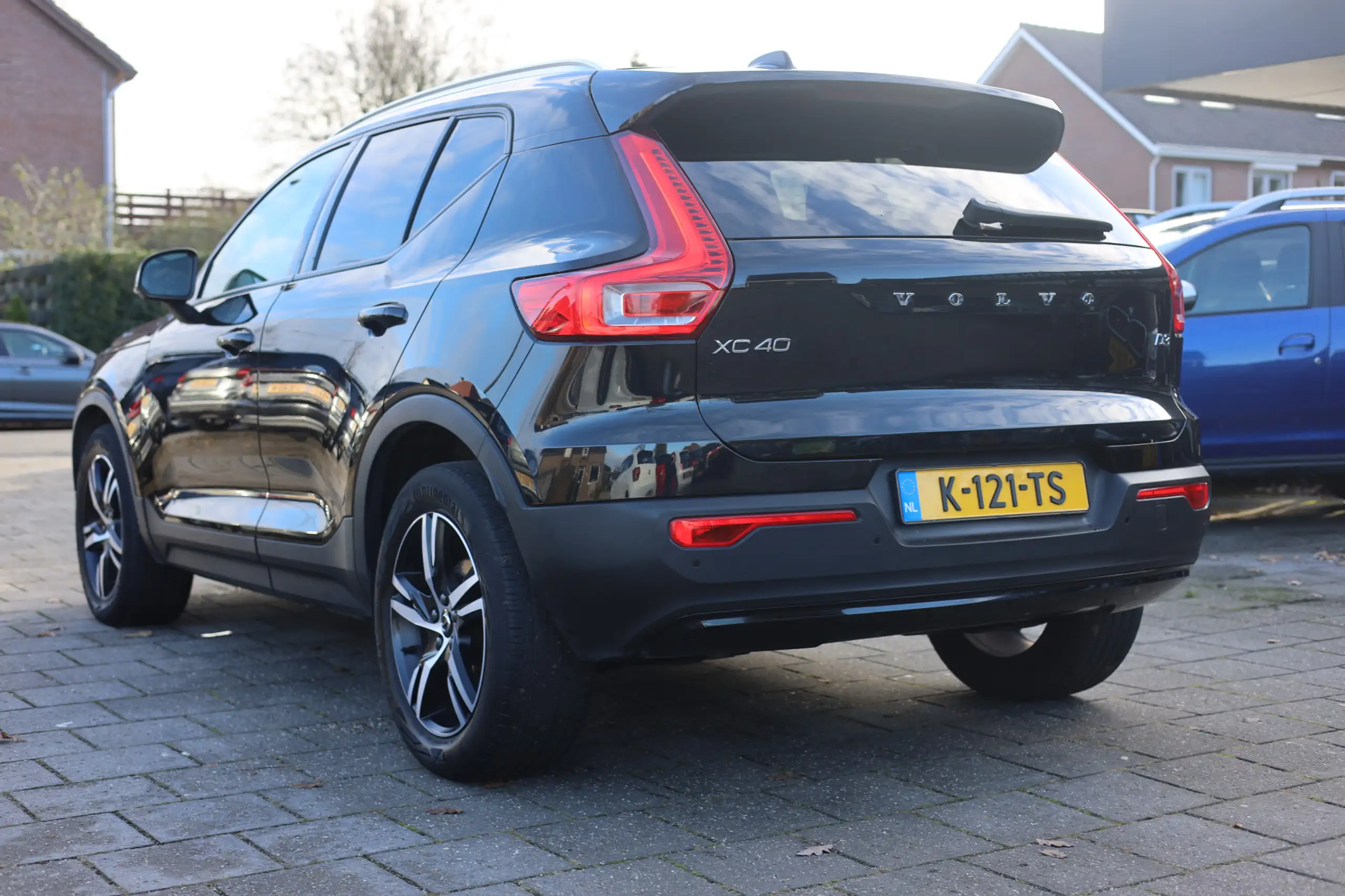 Volvo - XC40