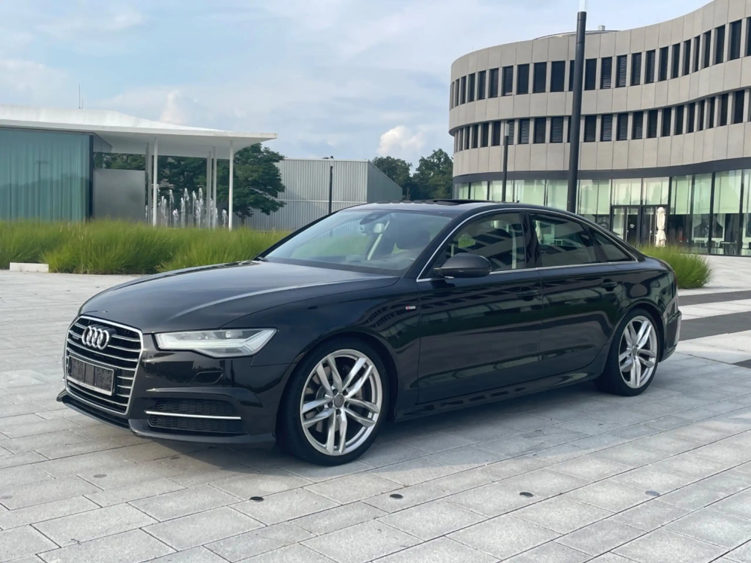 Audi - A6