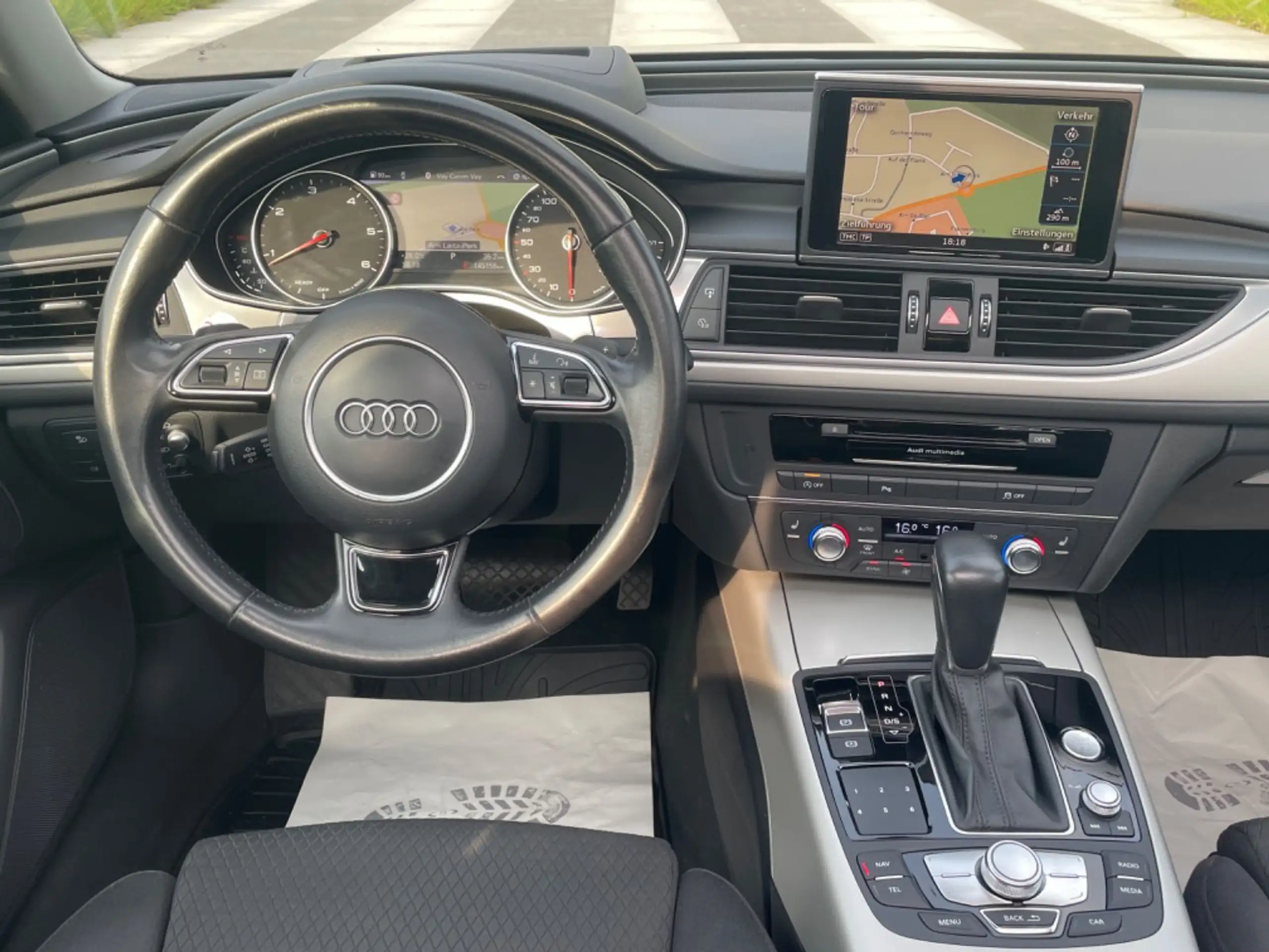 Audi - A6