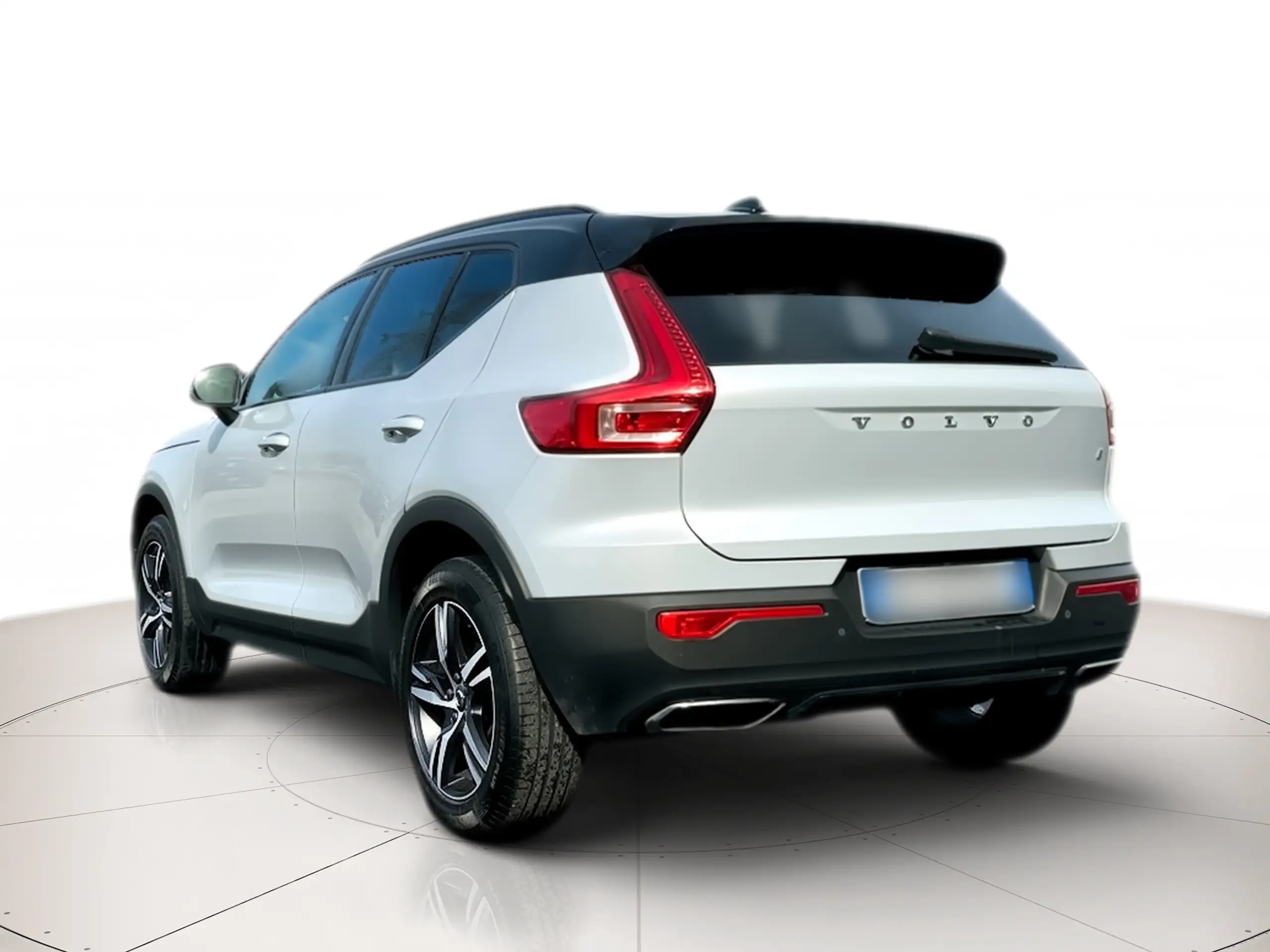 Volvo - XC40