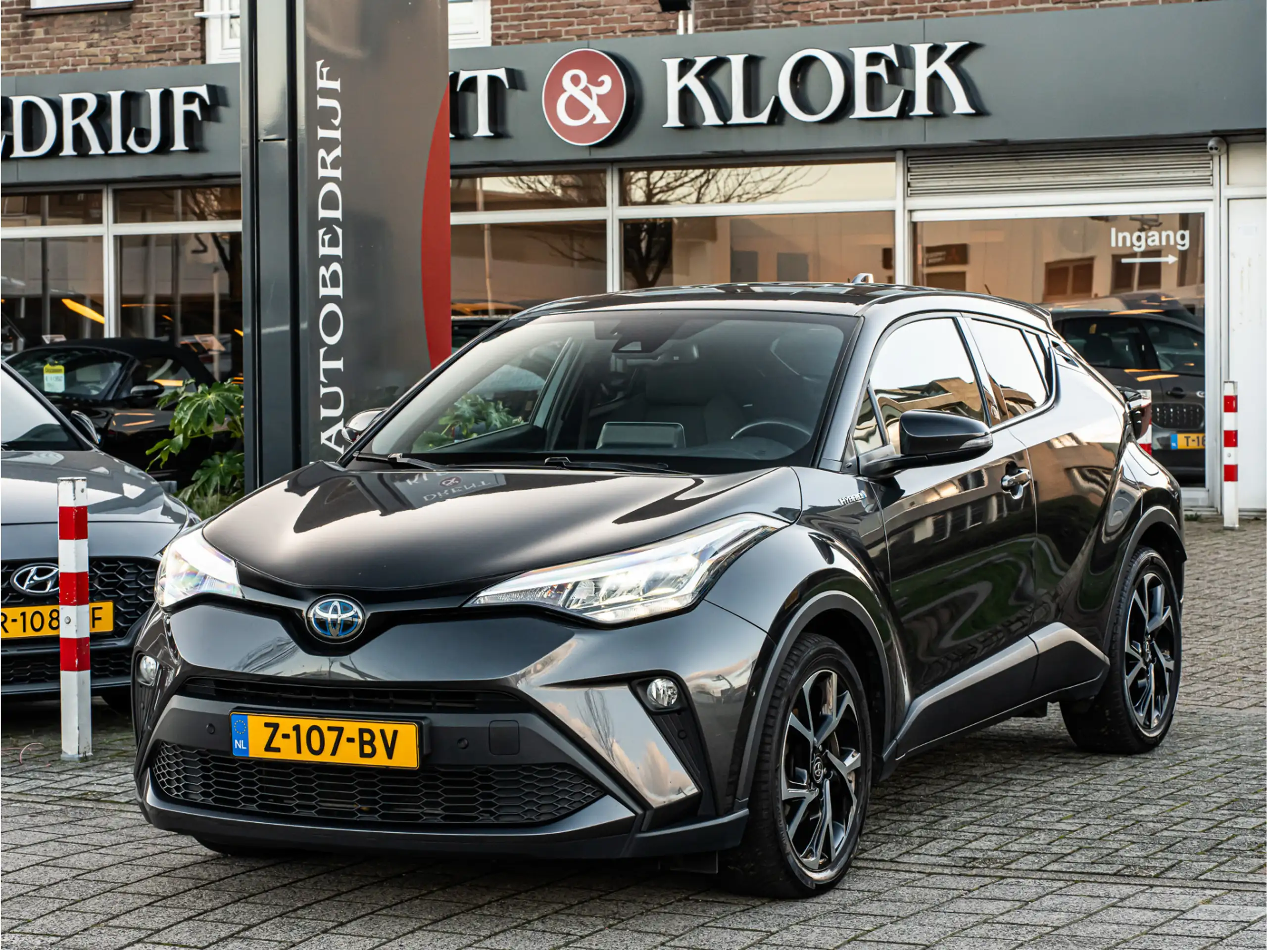 Toyota - C-HR